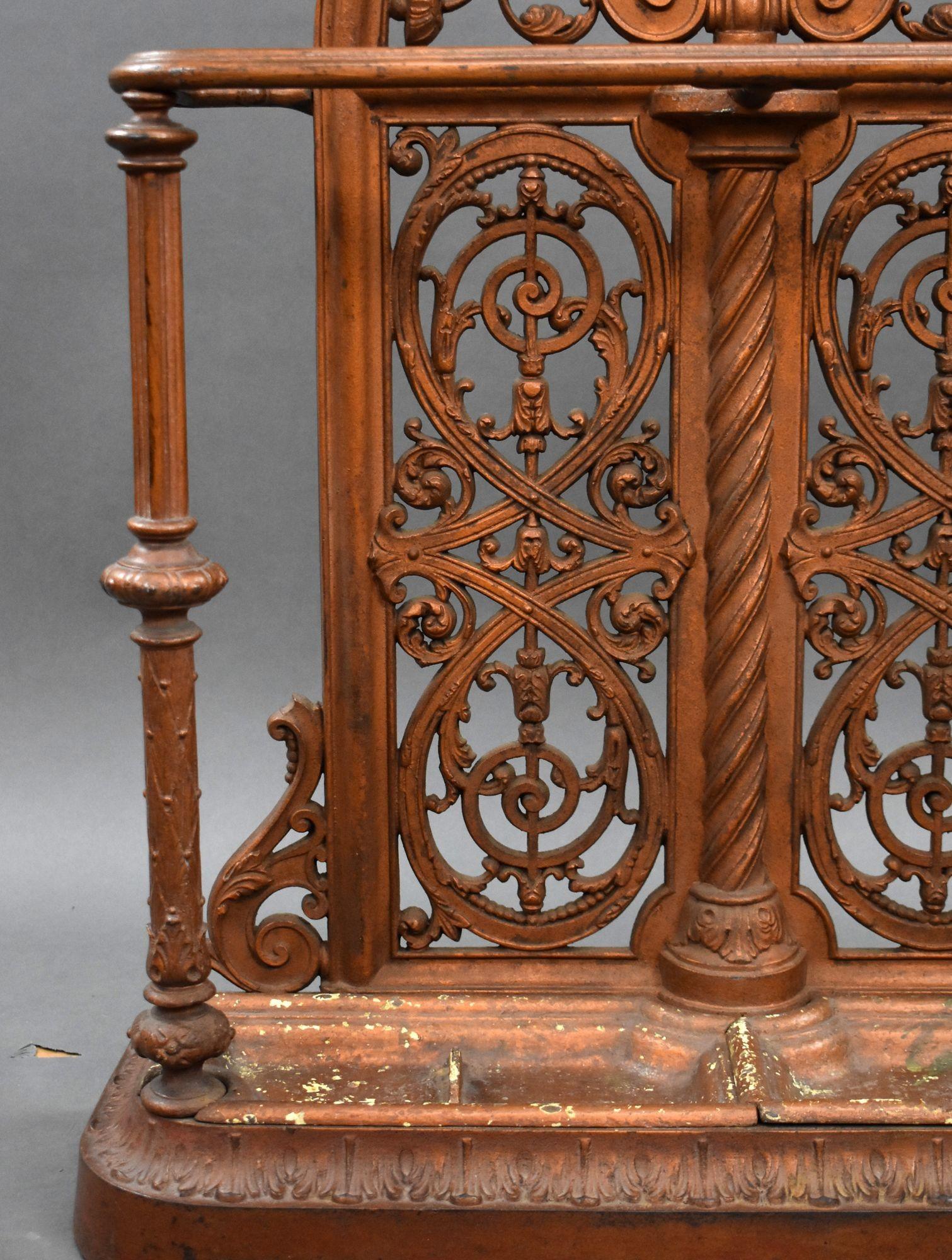 19th Century Victorian Cast Iron Stick Stand by Falkirk Foundry (c.1880) For Sale