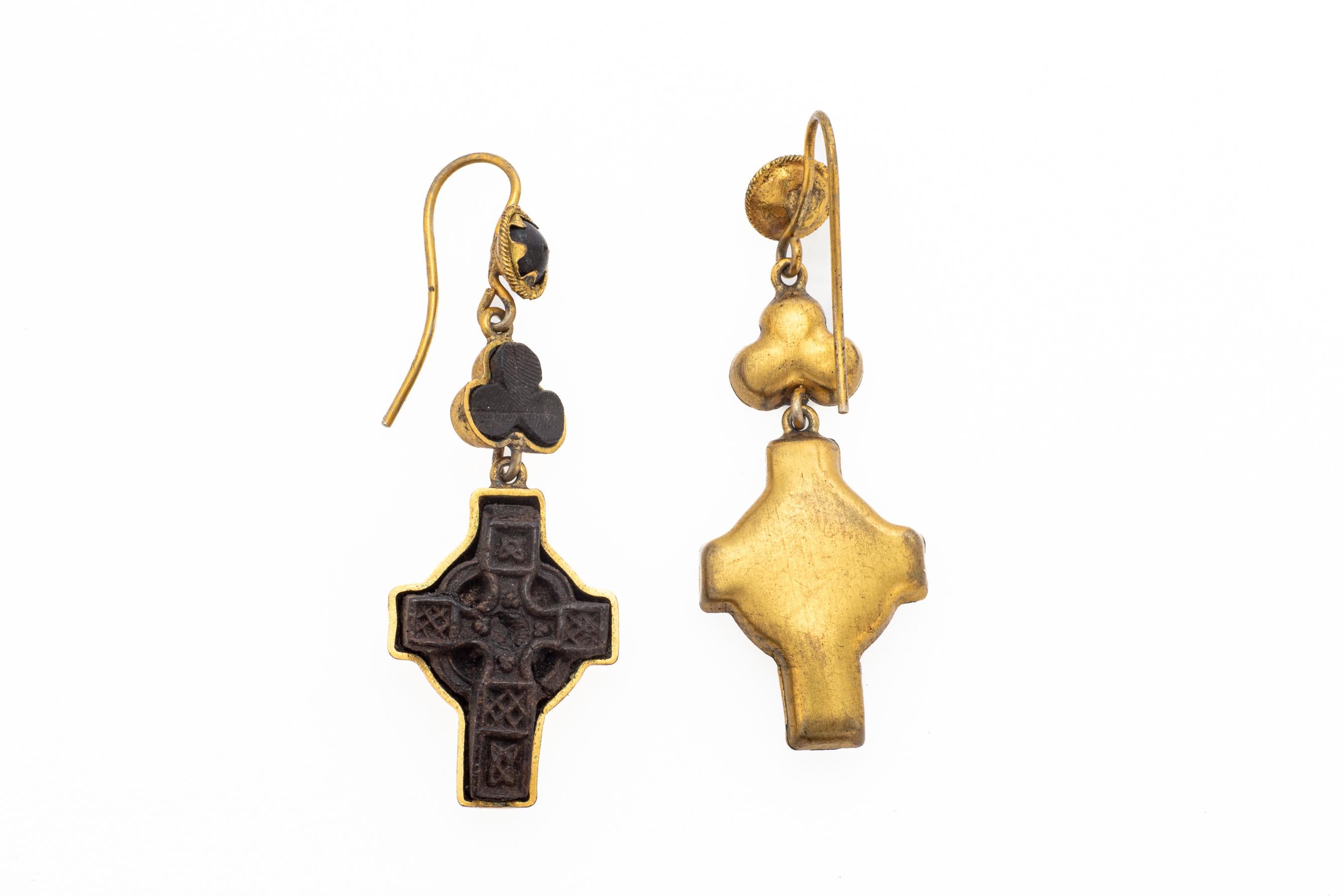 Victorian Celtic Engraved Cross Earrings of Bog Oak and Pinch Gold Ear Wires In Excellent Condition For Sale In Stamford, CT