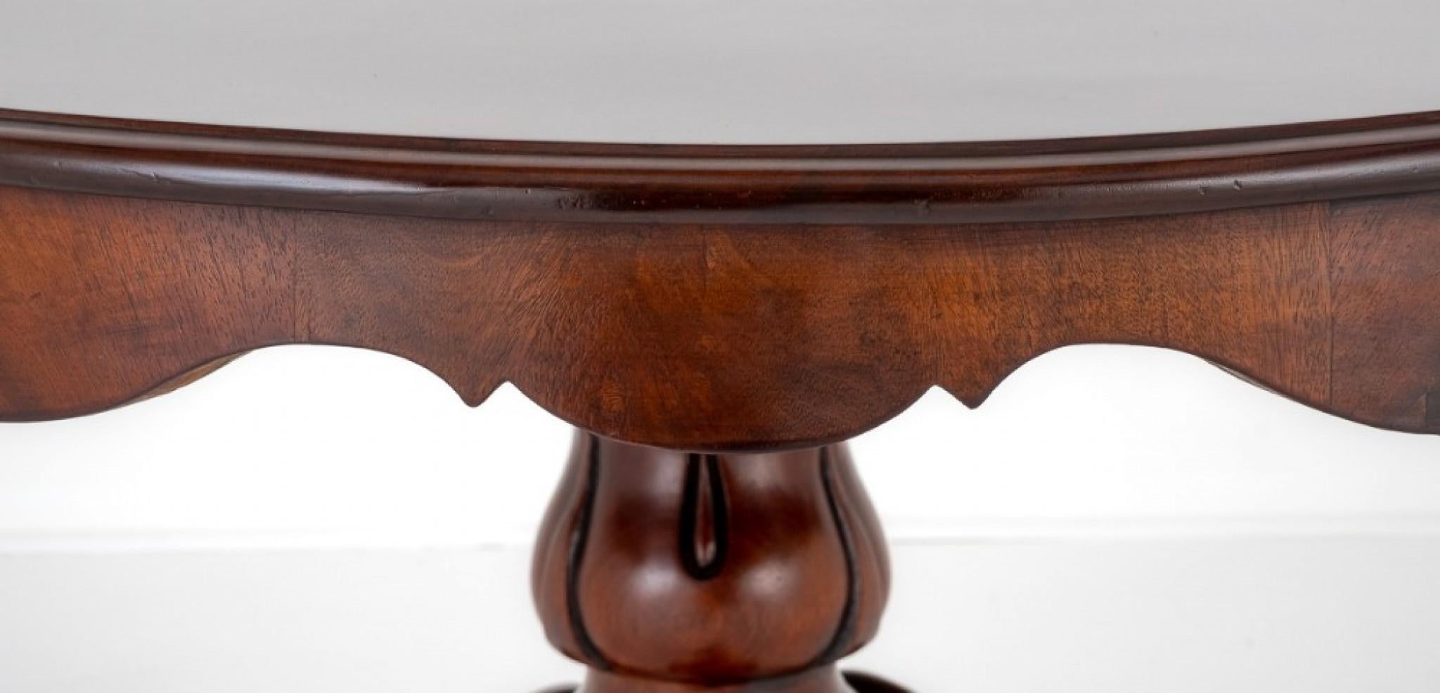 Victorian Centre Table Antique Mahogany, 1850 4