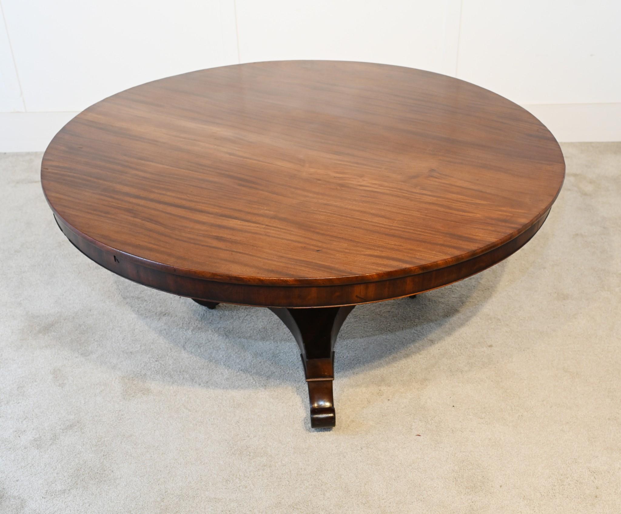Mid-19th Century Victorian Centre Table Mahogany Period 1840 Dining For Sale