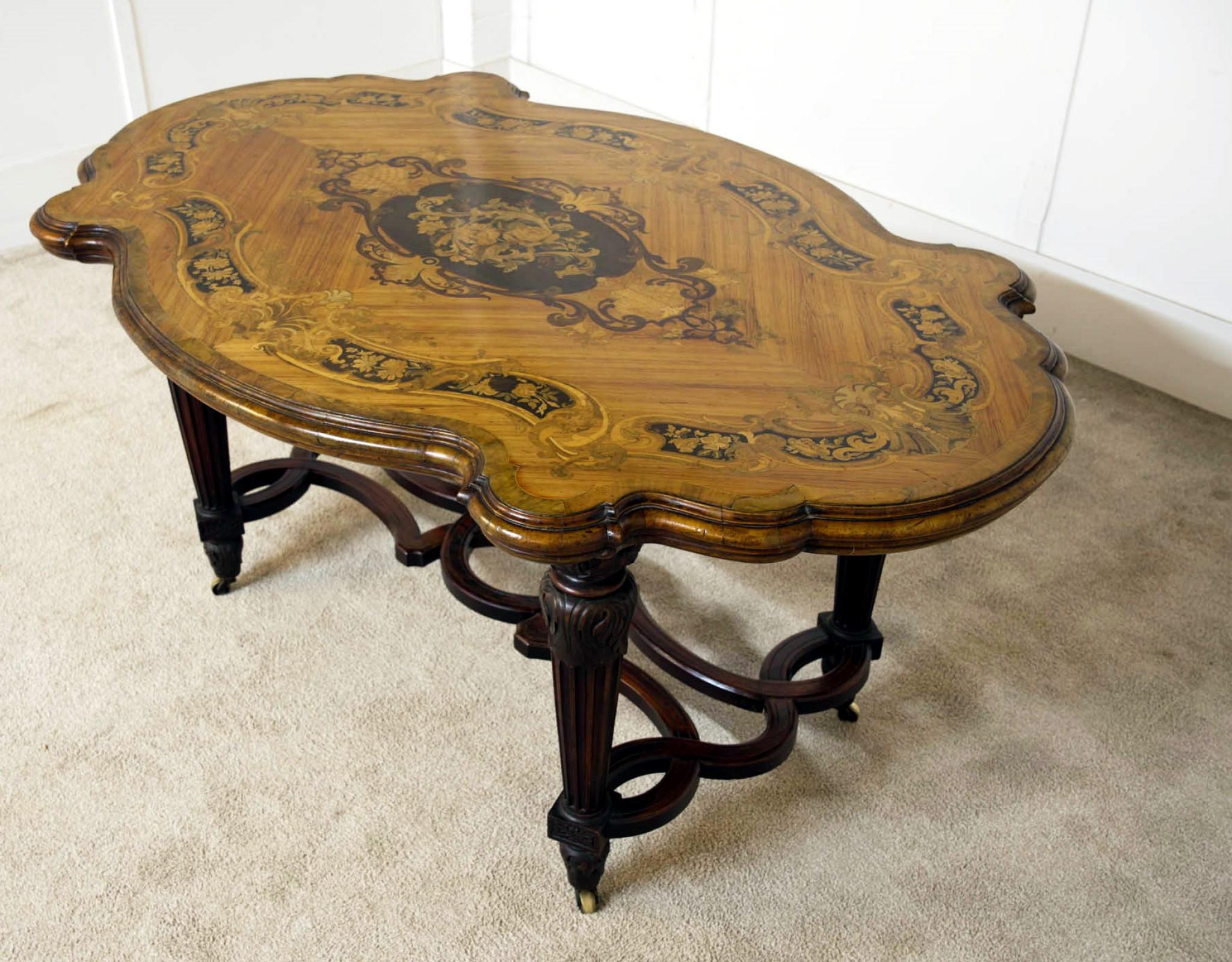 Victorian Centre Table Marquetry Inlay Walnut 1880 For Sale 1