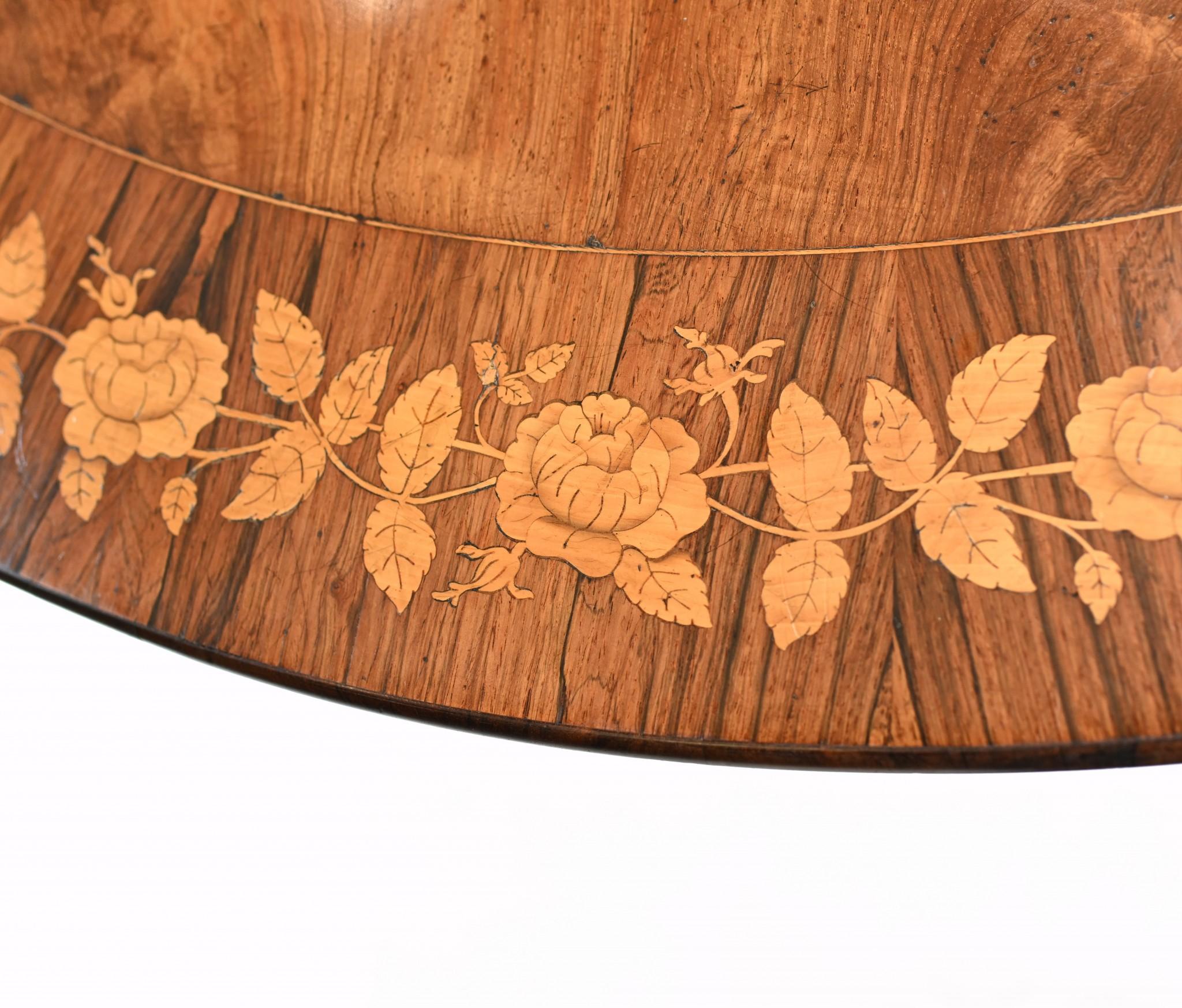 Victorian Centre Table Walnut Marquetry Inlay, 1830 In Good Condition In Potters Bar, GB