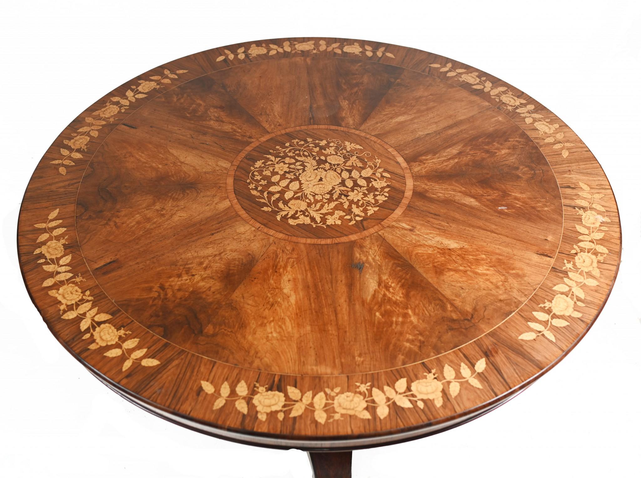 Mid-19th Century Victorian Centre Table Walnut Marquetry Inlay, 1830