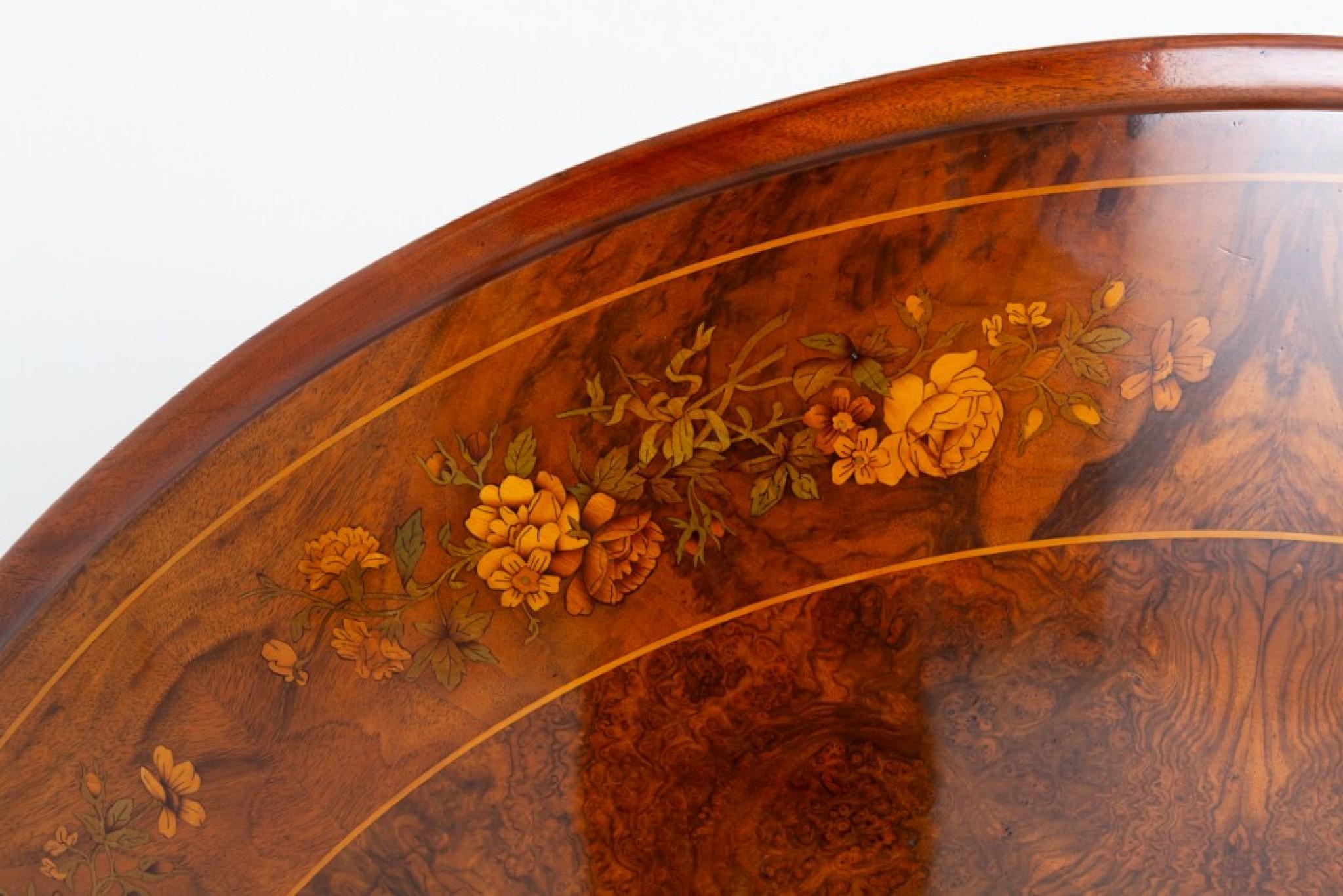 Mid-19th Century Victorian Centre Table Walnut Marquetry Inlay 1860 For Sale