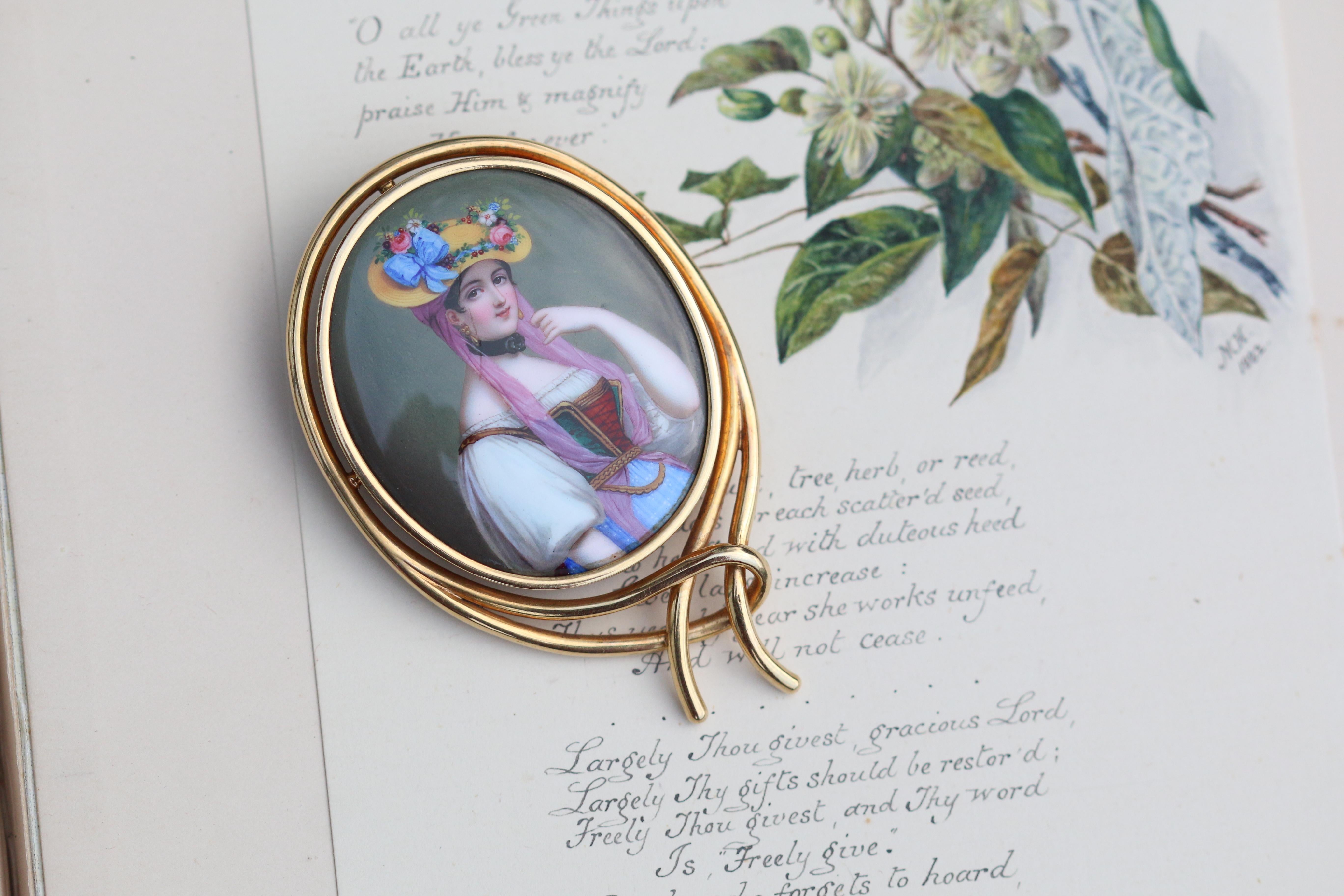 Victorian Ceramic Portrait Yellow Gold Brooch In Excellent Condition In Banbury, GB