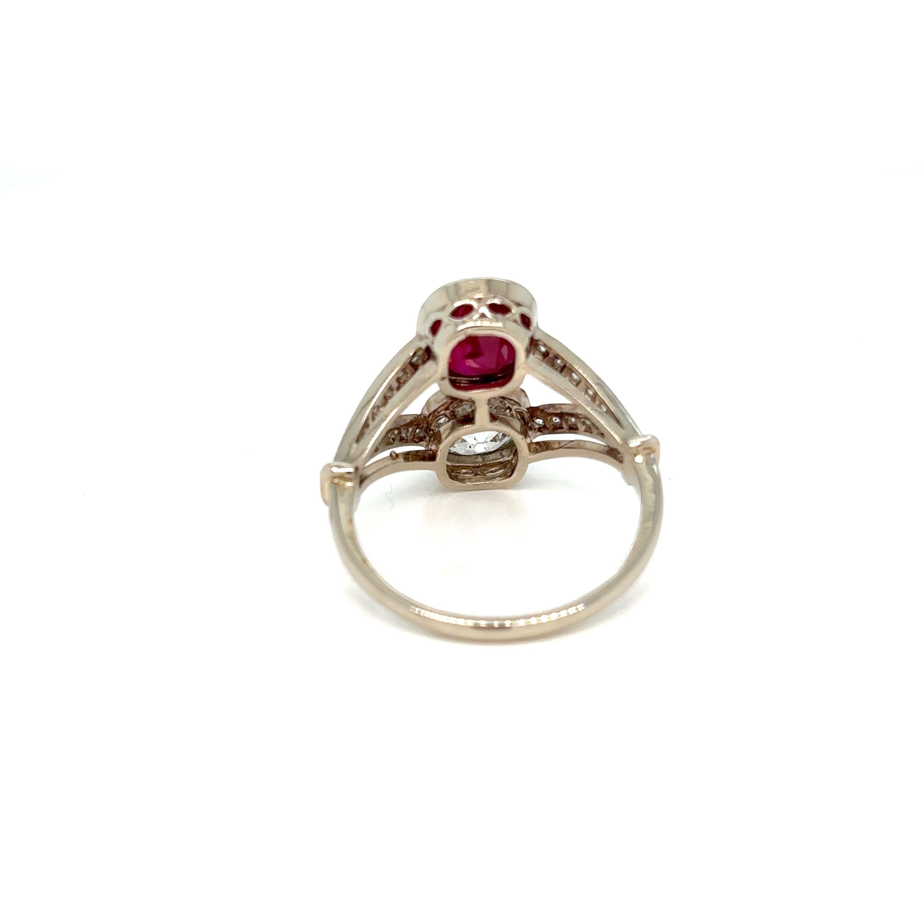 Victorian Certified Natural Unheated Ruby Diamond Vous et Moi Ring In Excellent Condition For Sale In Napoli, Italy