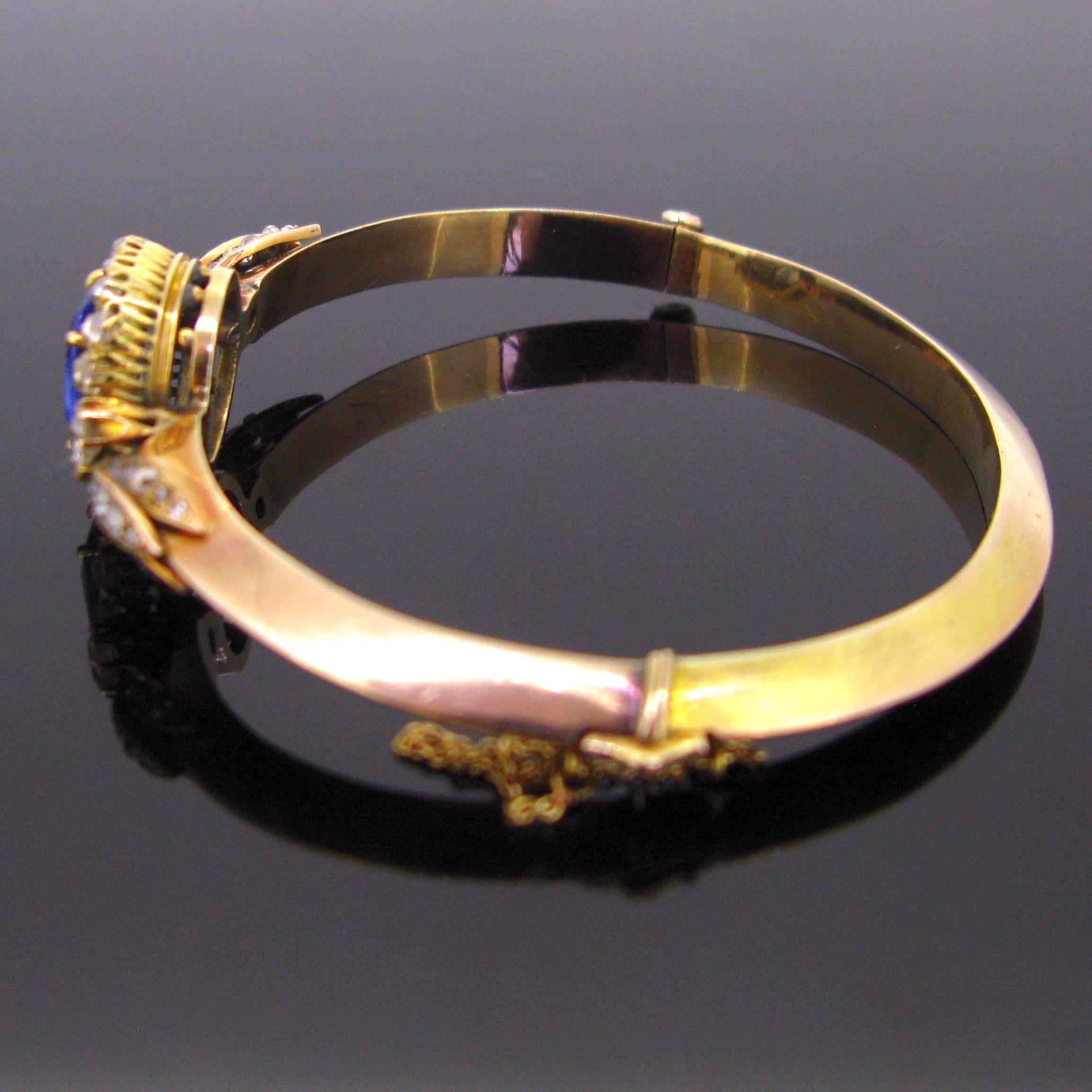 Victorian Ceylon Sapphire Diamonds Gold Bracelet Bangle In New Condition In London, GB