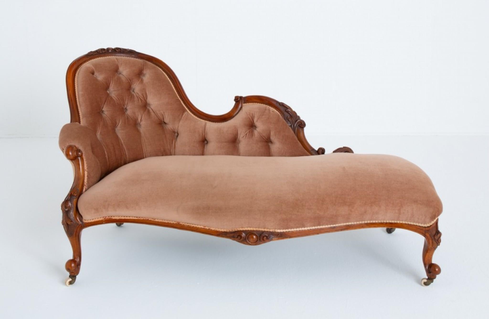 Mid-19th Century Victorian Chaise Longue Day Bed Couch Mahogany 1860