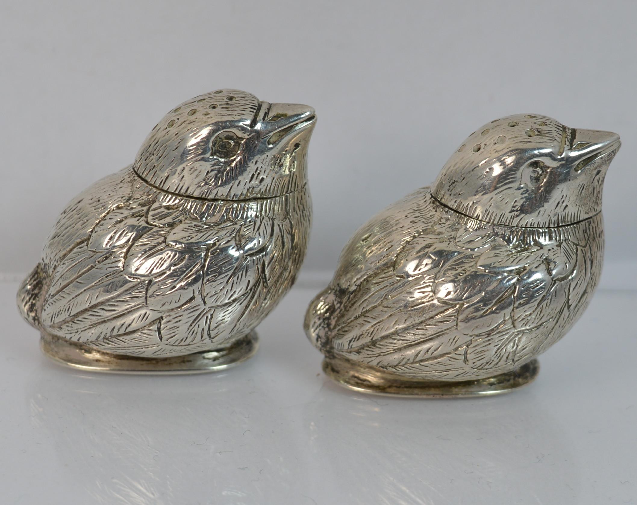 Viktorianische Charles & George Asprey Massivsilber Paar Vogel Salz- und Pfefferstreuer im Zustand „Hervorragend“ in St Helens, GB