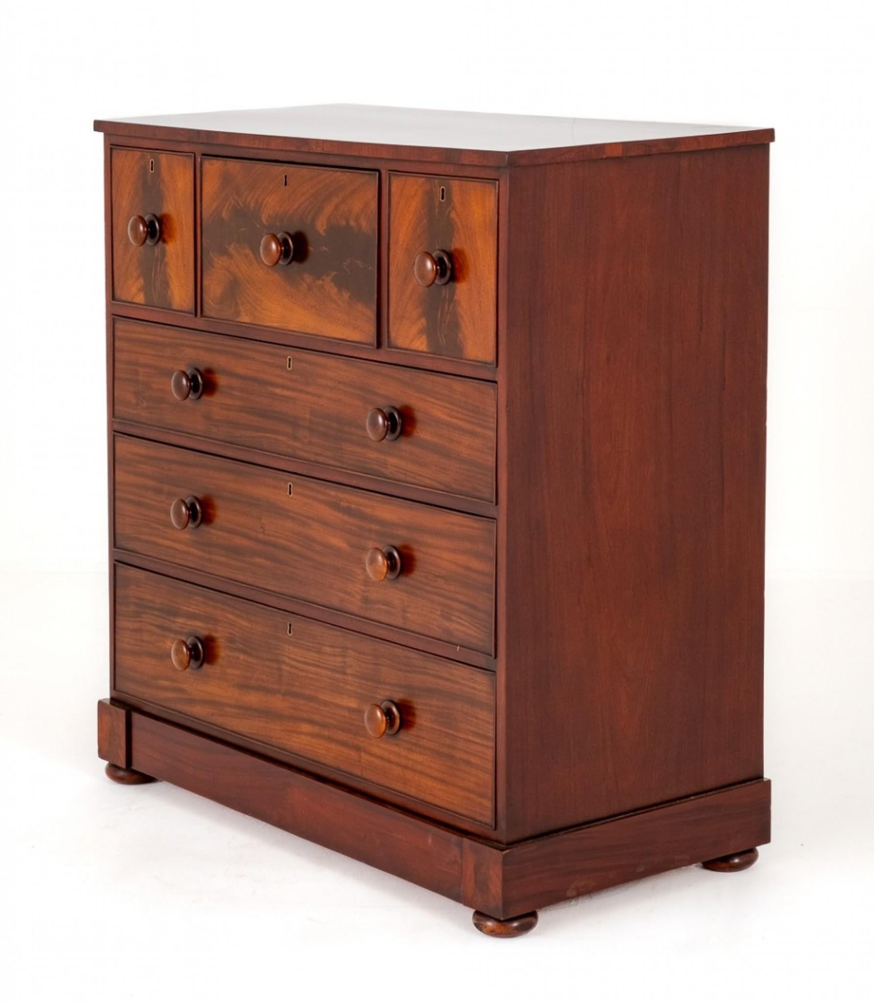 Victorian Chest Drawers Period Mahogany 1860 In Good Condition For Sale In Potters Bar, GB