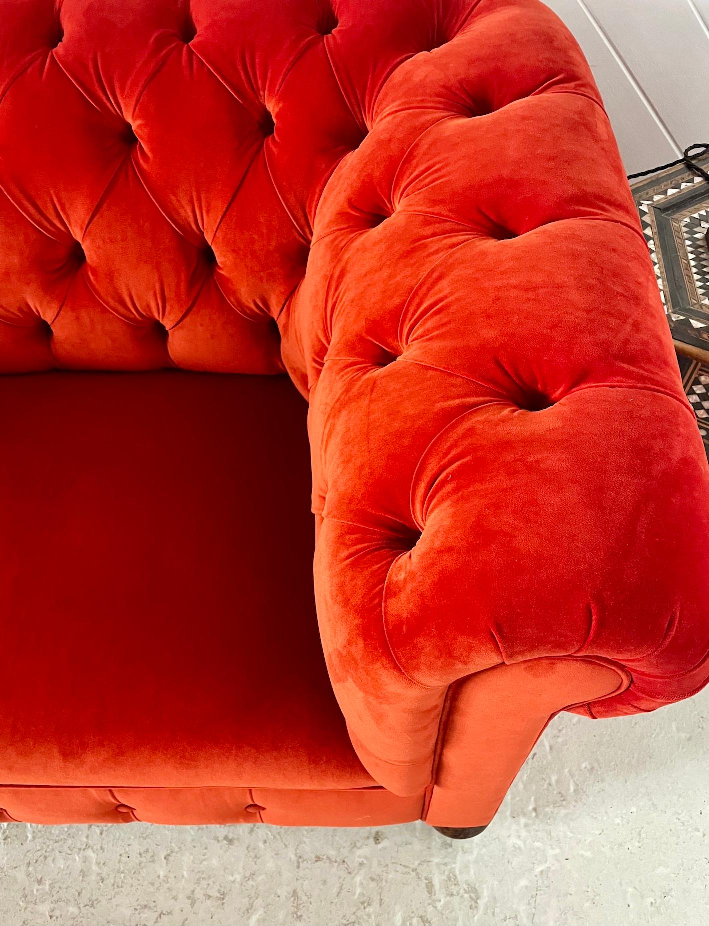 English Victorian Chesterfield Settee