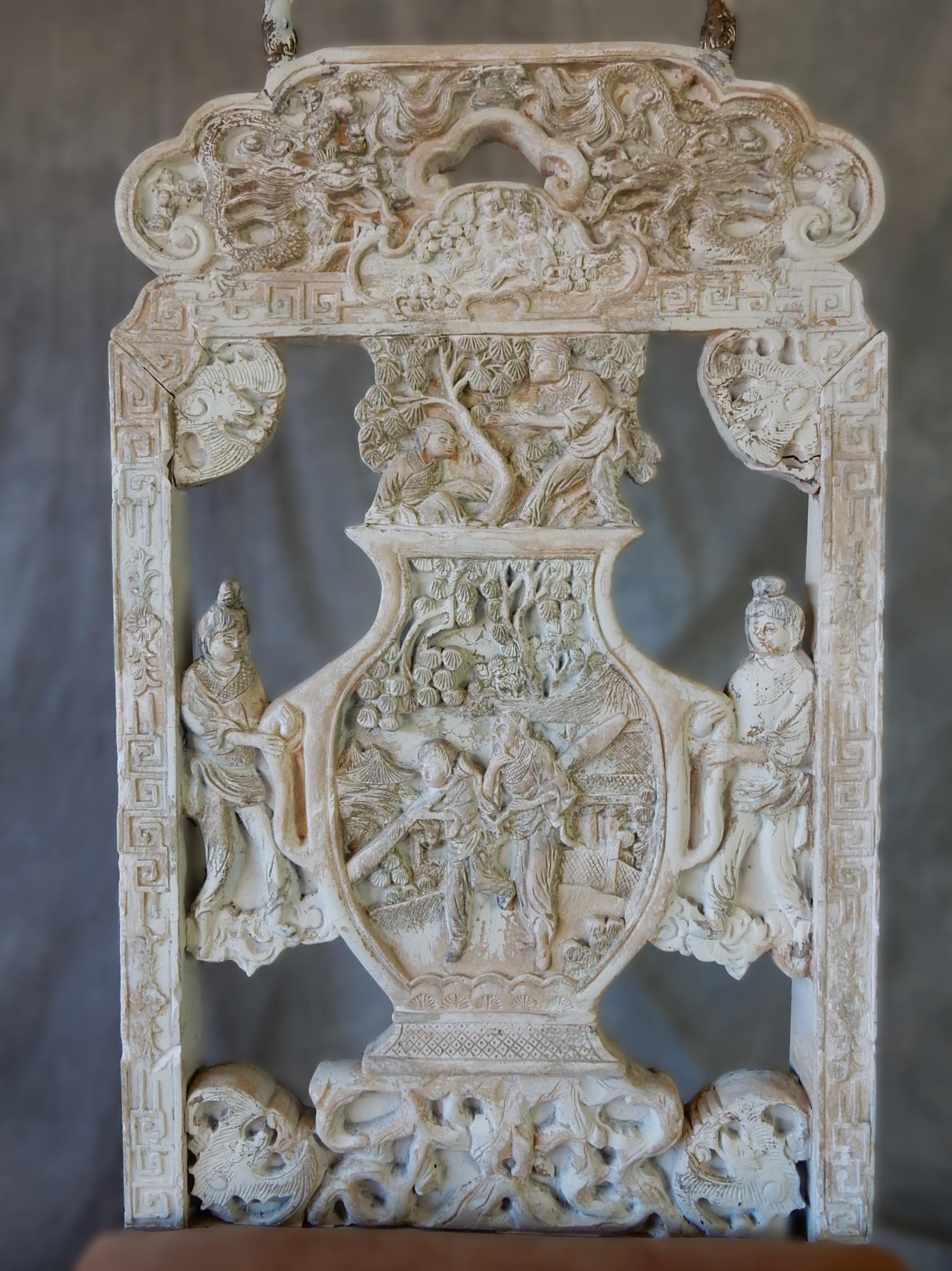 Inglese Sedia commode in gesso modellato di epoca vittoriana Chinoiserie Chaise Percée in vendita