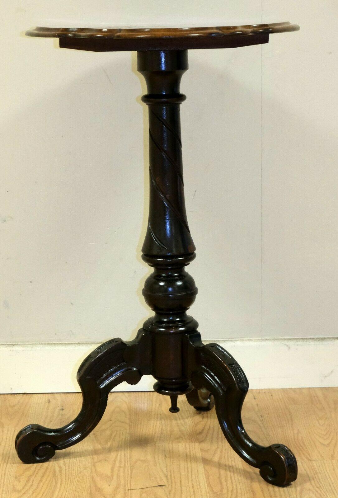 Hand-Crafted Victorian circa 1860 Burr Walnut Tripod Side End Table with Scalloped Edge For Sale
