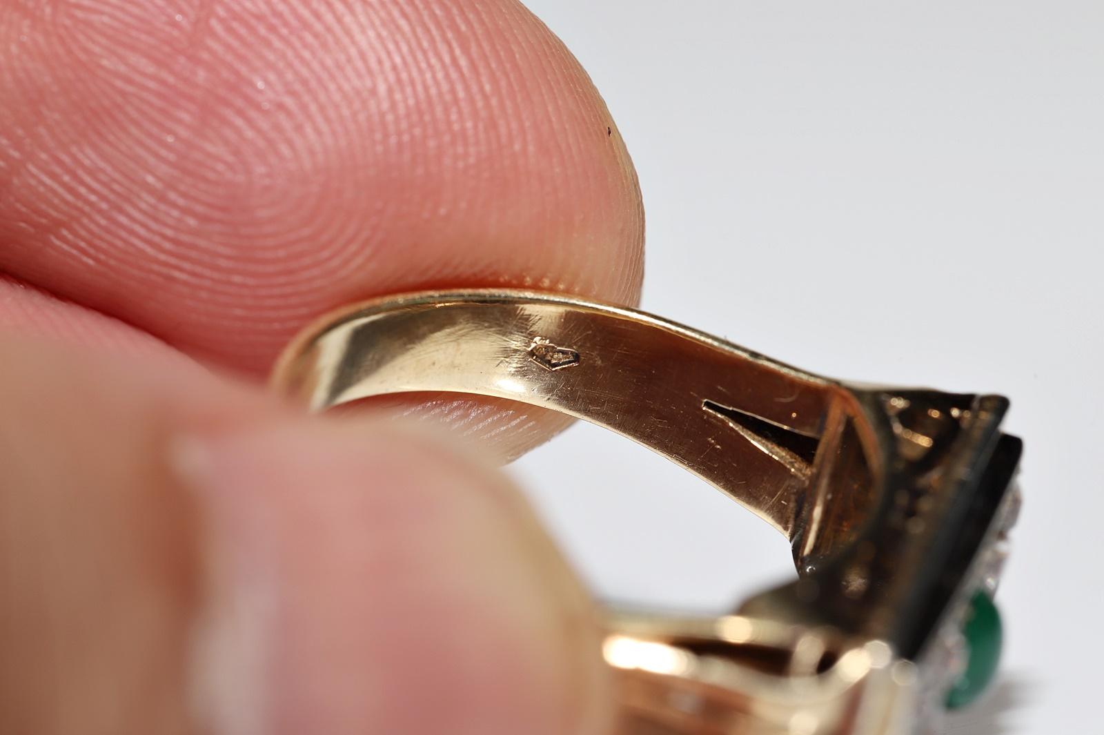 Viktorianischer Ring aus 14 Karat Gold mit natürlichem Diamanten und Smaragd im Cabochon-Schliff, um 1900 im Angebot 5