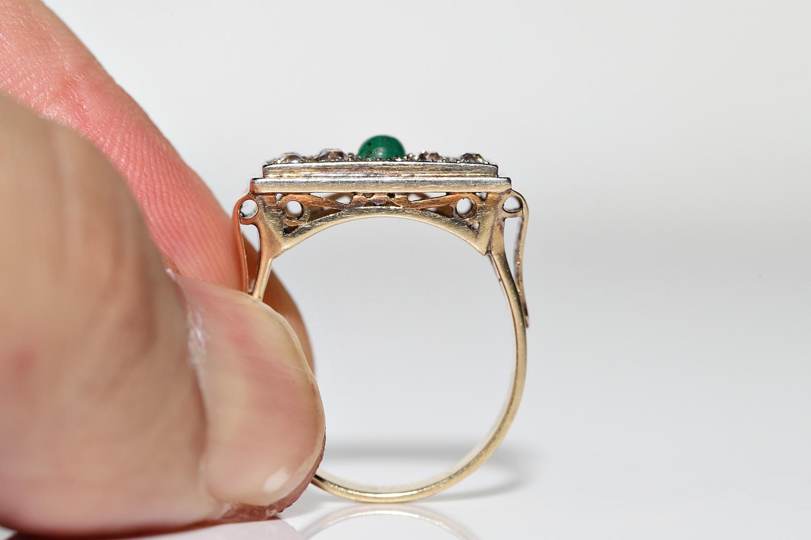 Victorian Circa 1900s 14k Gold Natural Diamond And Cabochon Cut Emerald Ring For Sale 1