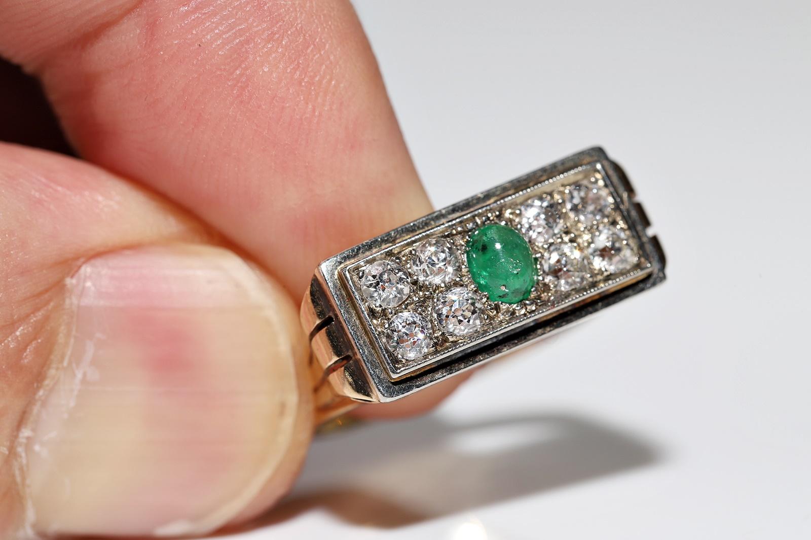 Victorian Circa 1900s 14k Gold Natural Diamond And Cabochon Cut Emerald Ring For Sale 2