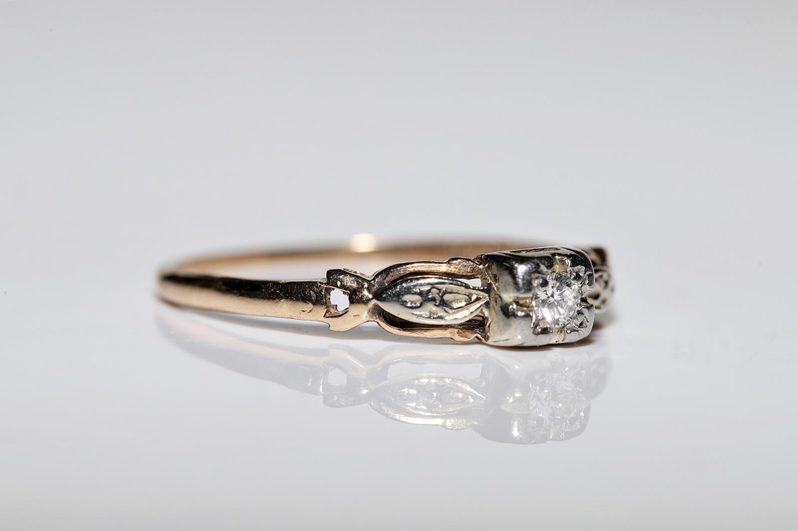 Victorian Circa 1900s 14k Gold Natural Diamond Solitaire Ring In Good Condition For Sale In Fatih/İstanbul, 34