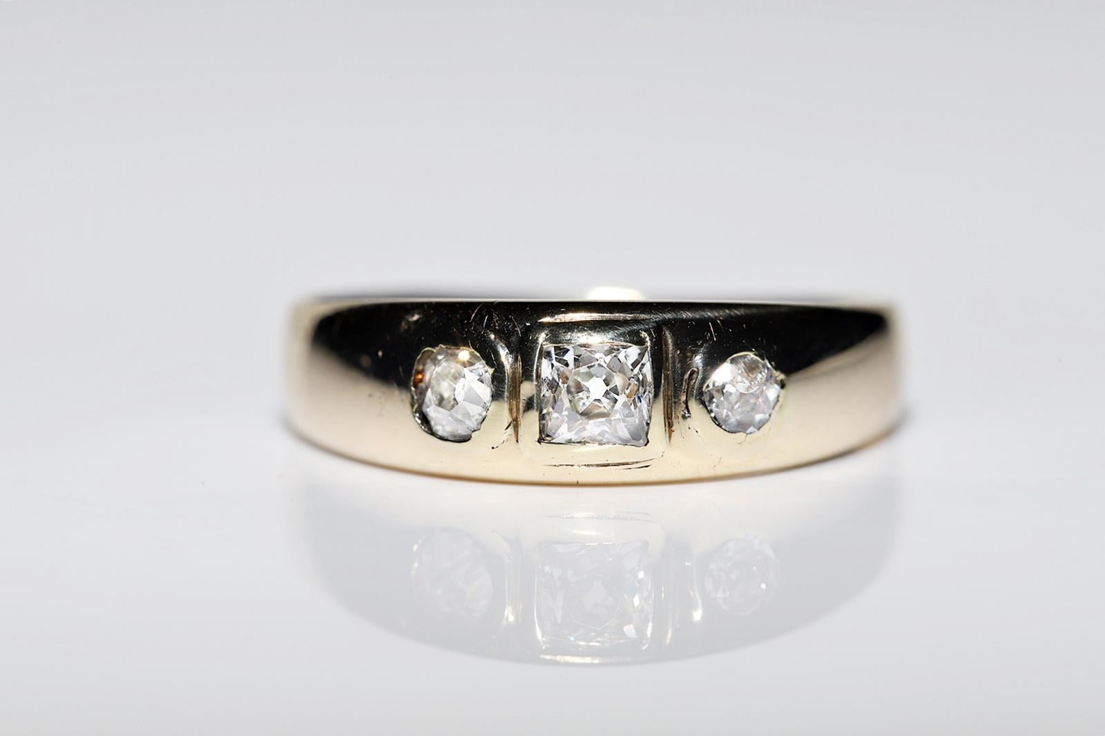 Women's Victorian Circa 1900s 14k Gold Natural Old Cut Diamond Decorated Band Ring  For Sale