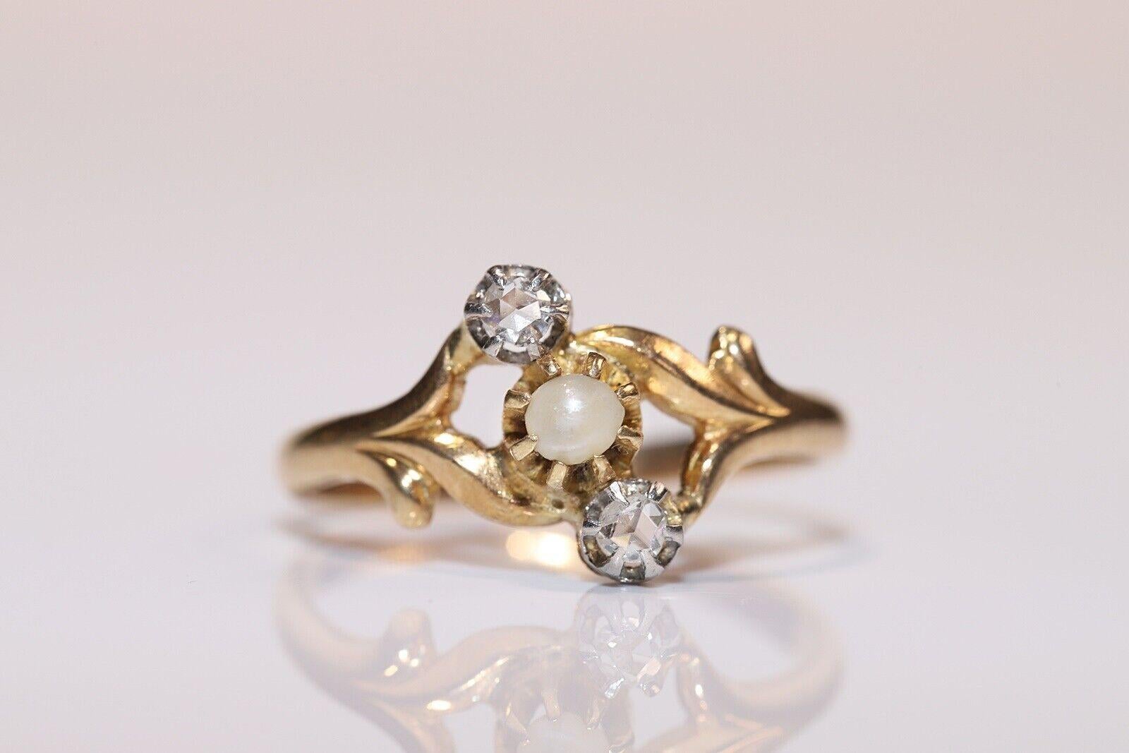 Viktorianischer Ring aus 18 Karat Gold mit Diamanten und Perlen im natürlichen Rosenschliff, um 1900 im Angebot 3
