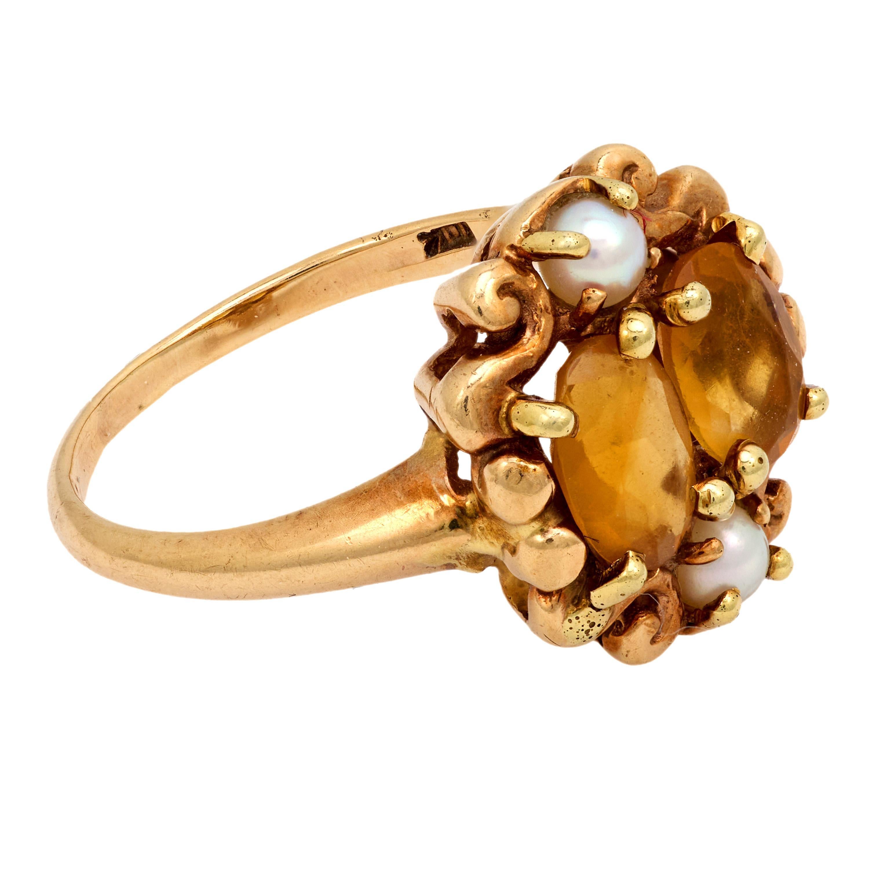 Taille ovale Bague victorienne en or jaune 10k avec perles de citrine en vente