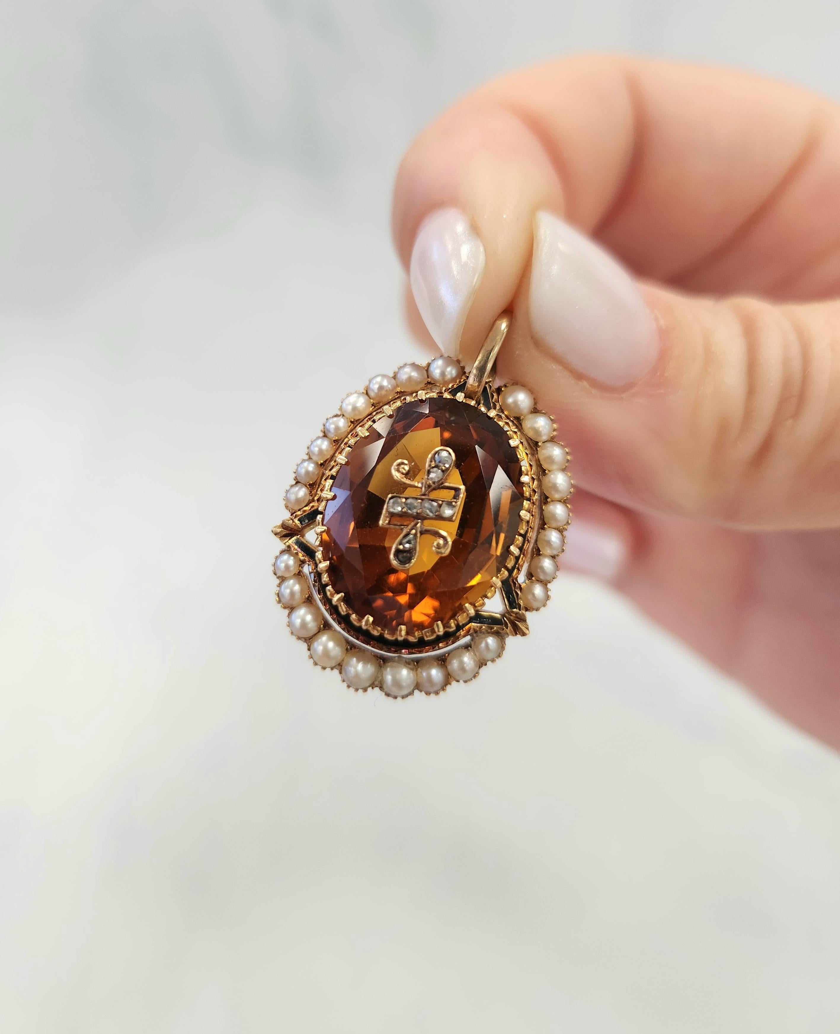 Viktorianischer Anhänger aus Citrin, Saatperle und Diamant im Rosenschliff 14K Gelbgold im Angebot 1