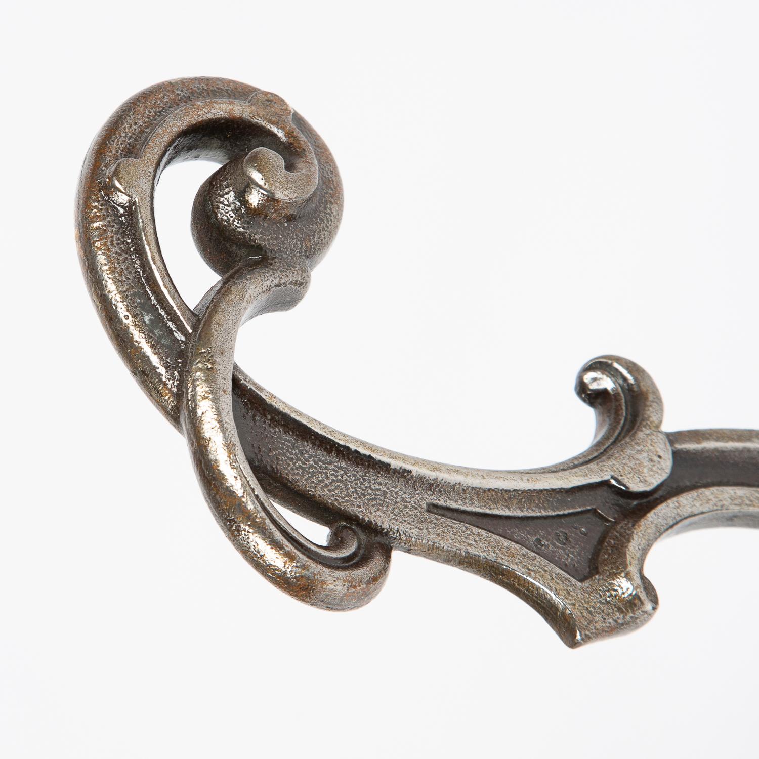 Victorian Coalbrookdale Style Cast Iron Hat & Coat Hooks In Good Condition In London, GB