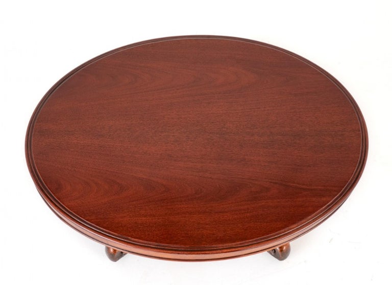 Victorian Coffee Table Oval Mahogany, 1870 For Sale at 1stDibs