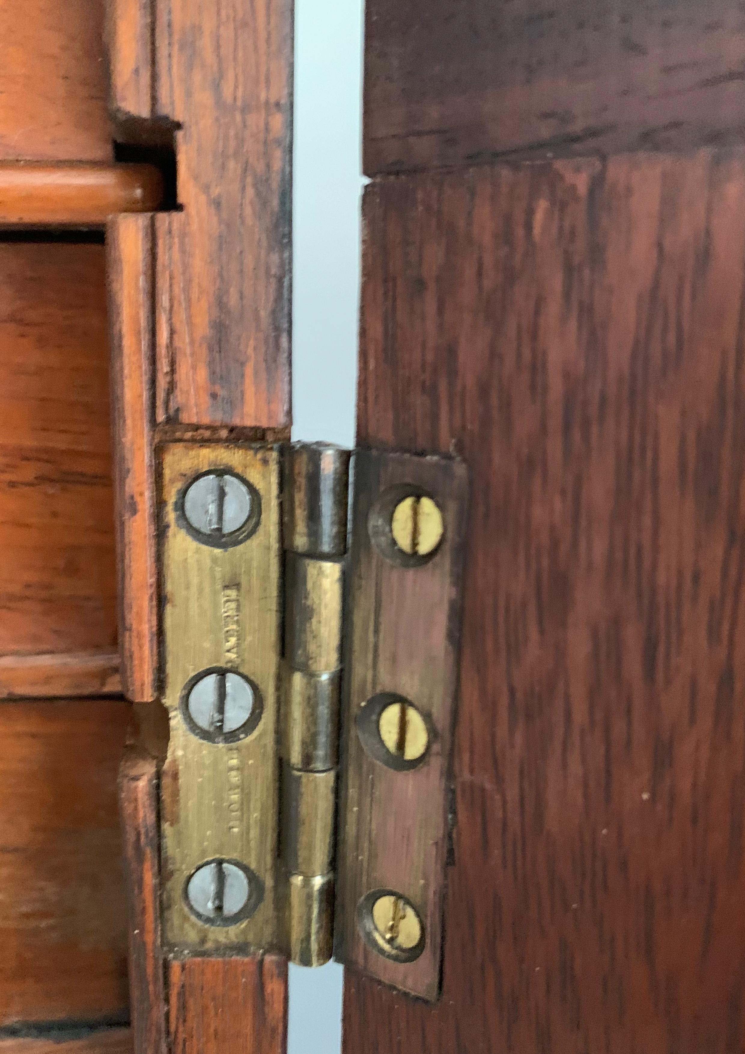 Mobile da collezione vittoriano con tredici cassetti attrezzati e maniglie ebanizzate in vendita 5