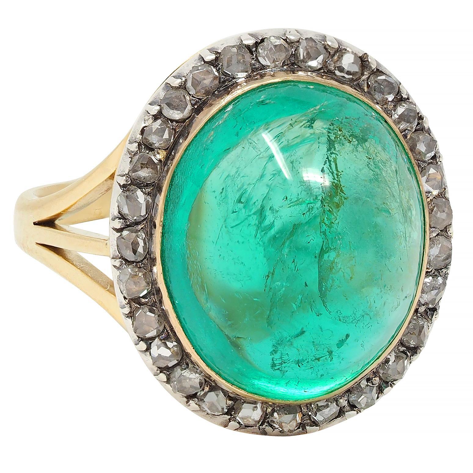 Vittoriano Smeraldo colombiano vittoriano Cabochon Diamante Argento Oro 18K Anello aureola antico in vendita