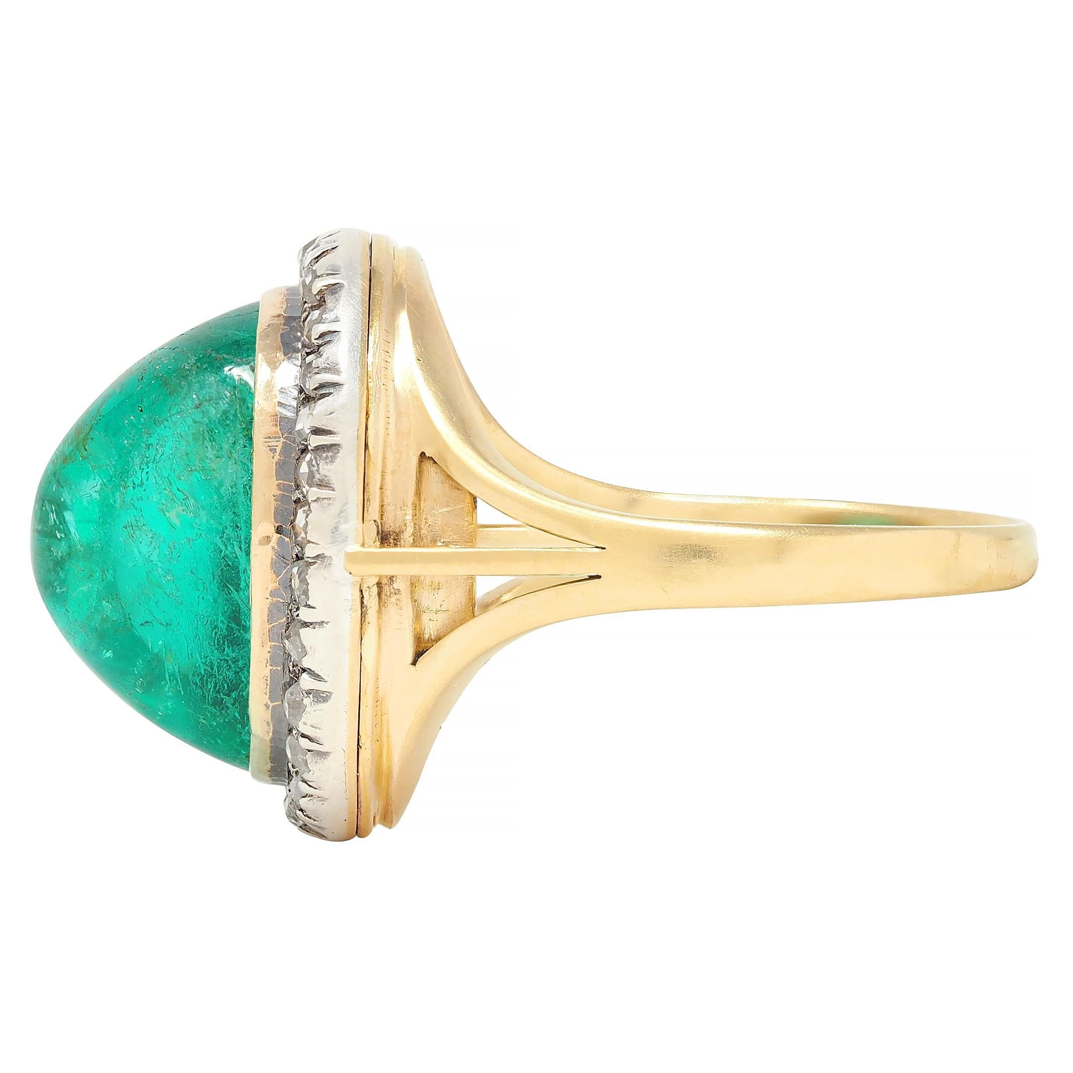 Smeraldo colombiano vittoriano Cabochon Diamante Argento Oro 18K Anello aureola antico in vendita 2