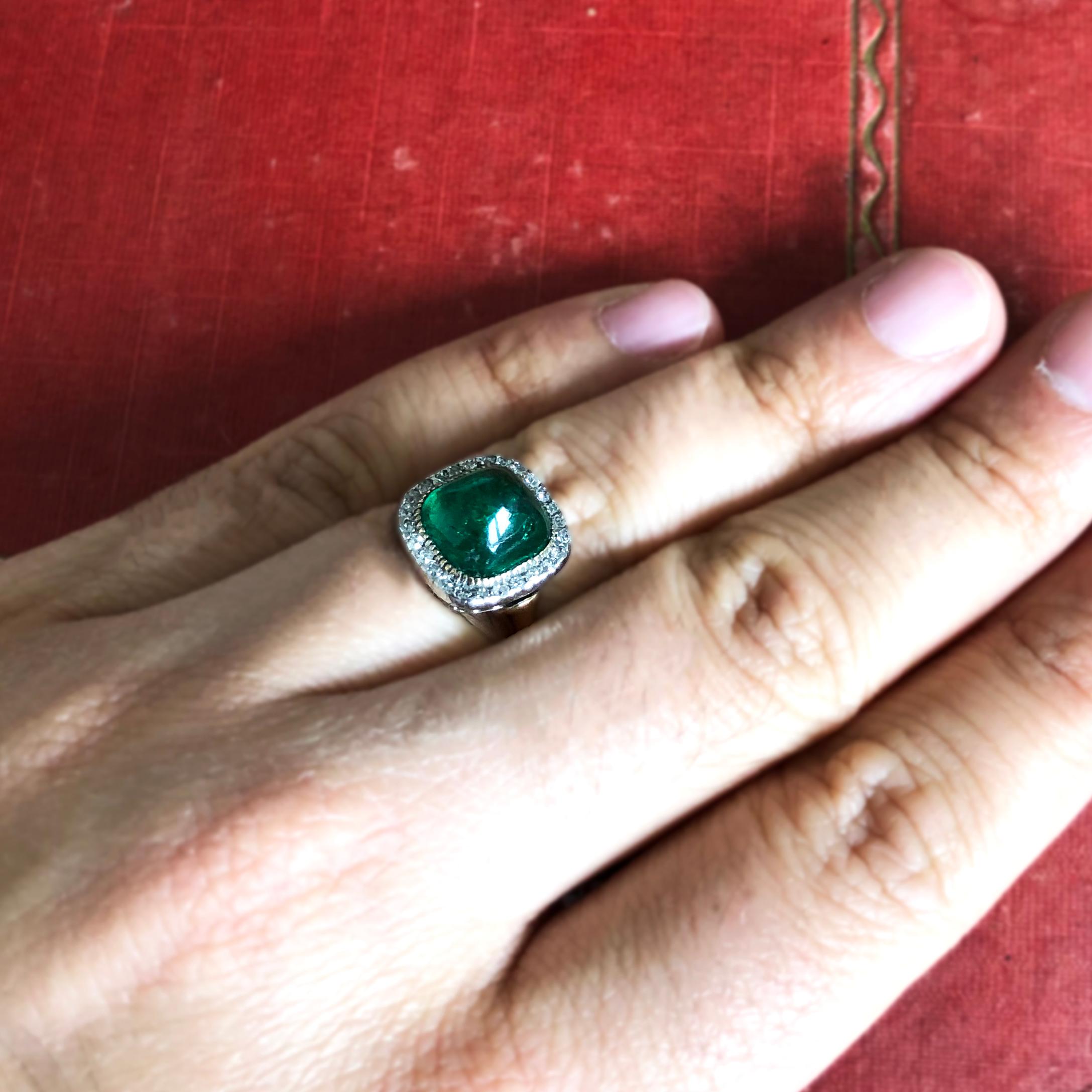 Victorian Colombian Sugarloaf Emerald and Diamond Ring, circa 1890s 5