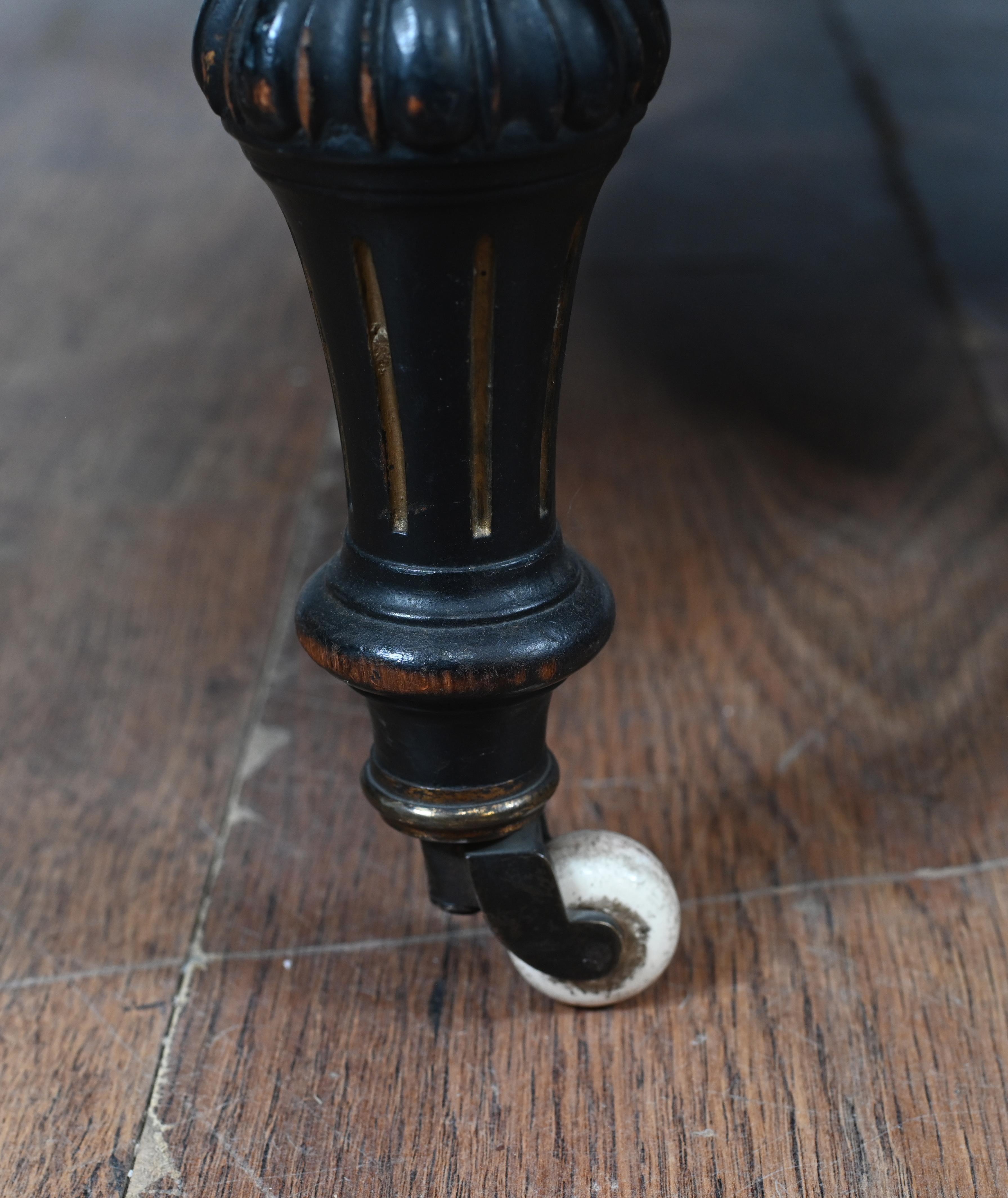 Late 19th Century Victorian Conversation Seat Ebony Gossip Couch 1880 For Sale