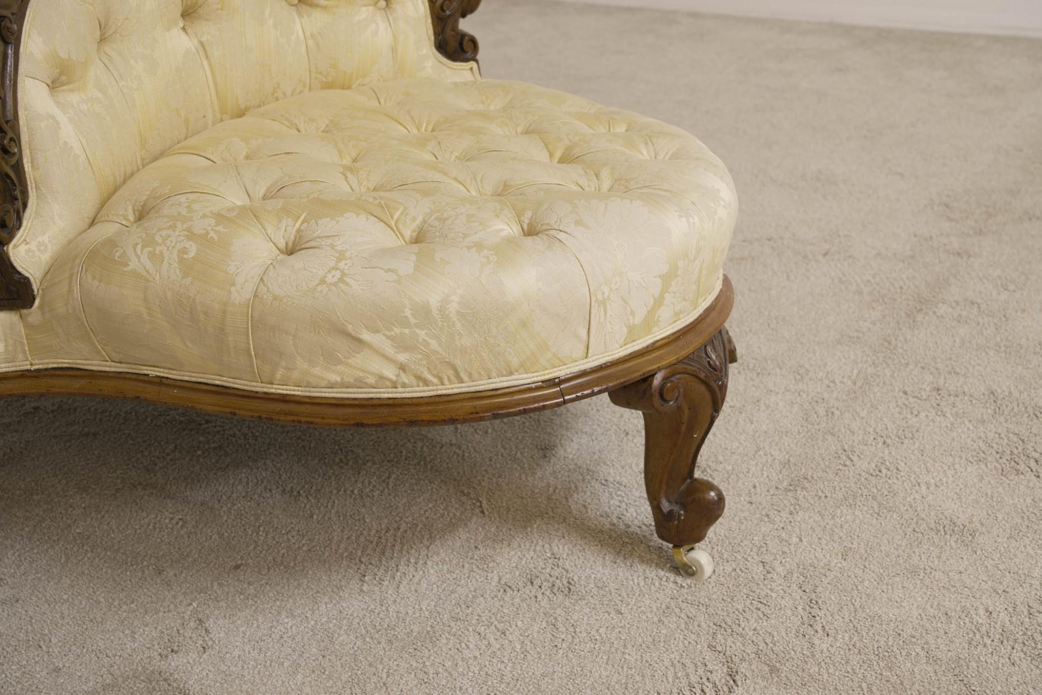 Wood Victorian Conversation Settee Gossip Seat Couch 1880