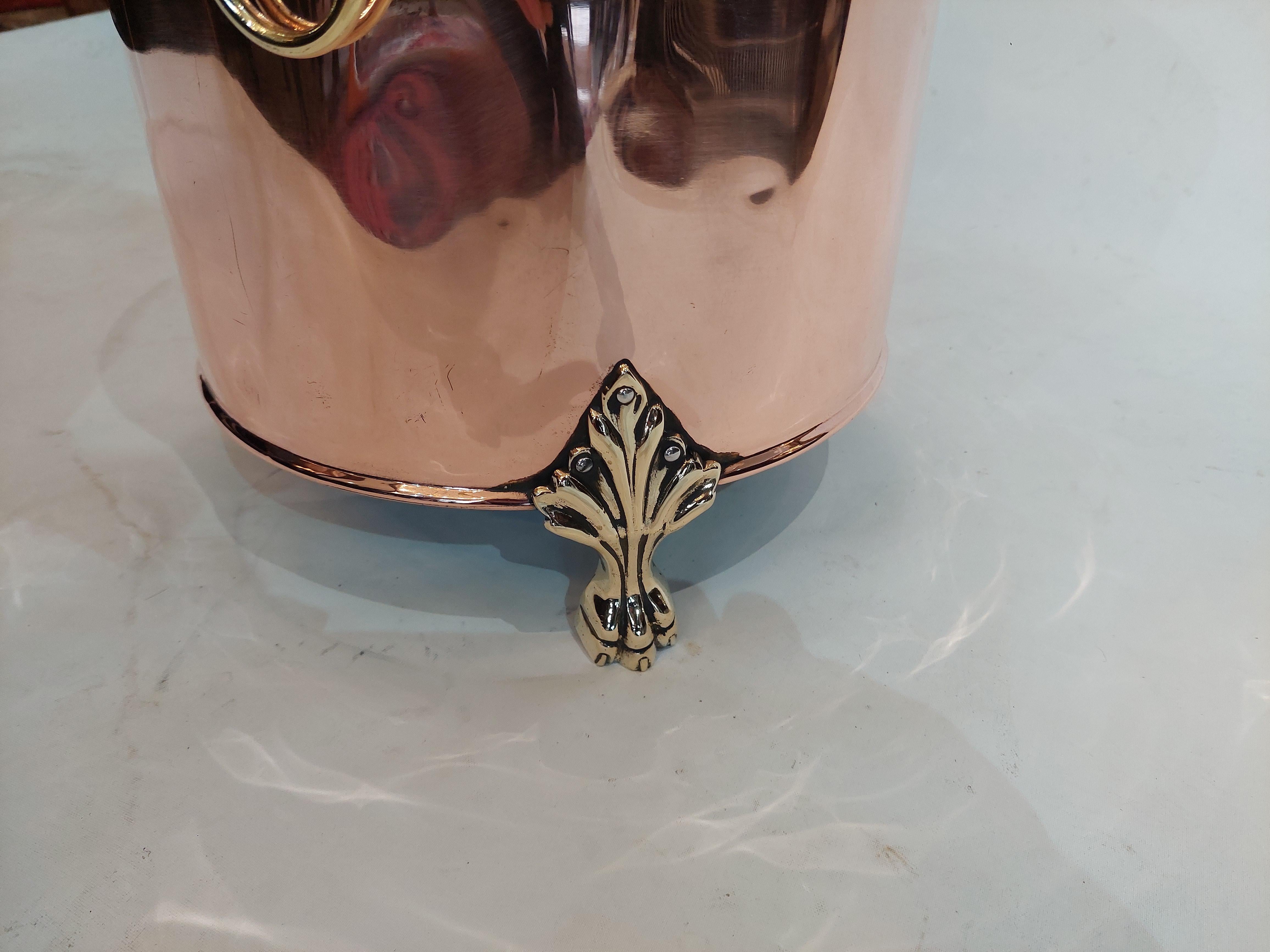 XIX secolo Secchio da carbone vittoriano in rame e ottone in vendita