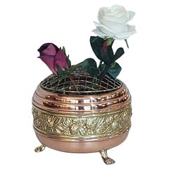 Planters, Cachepots and Jardinières