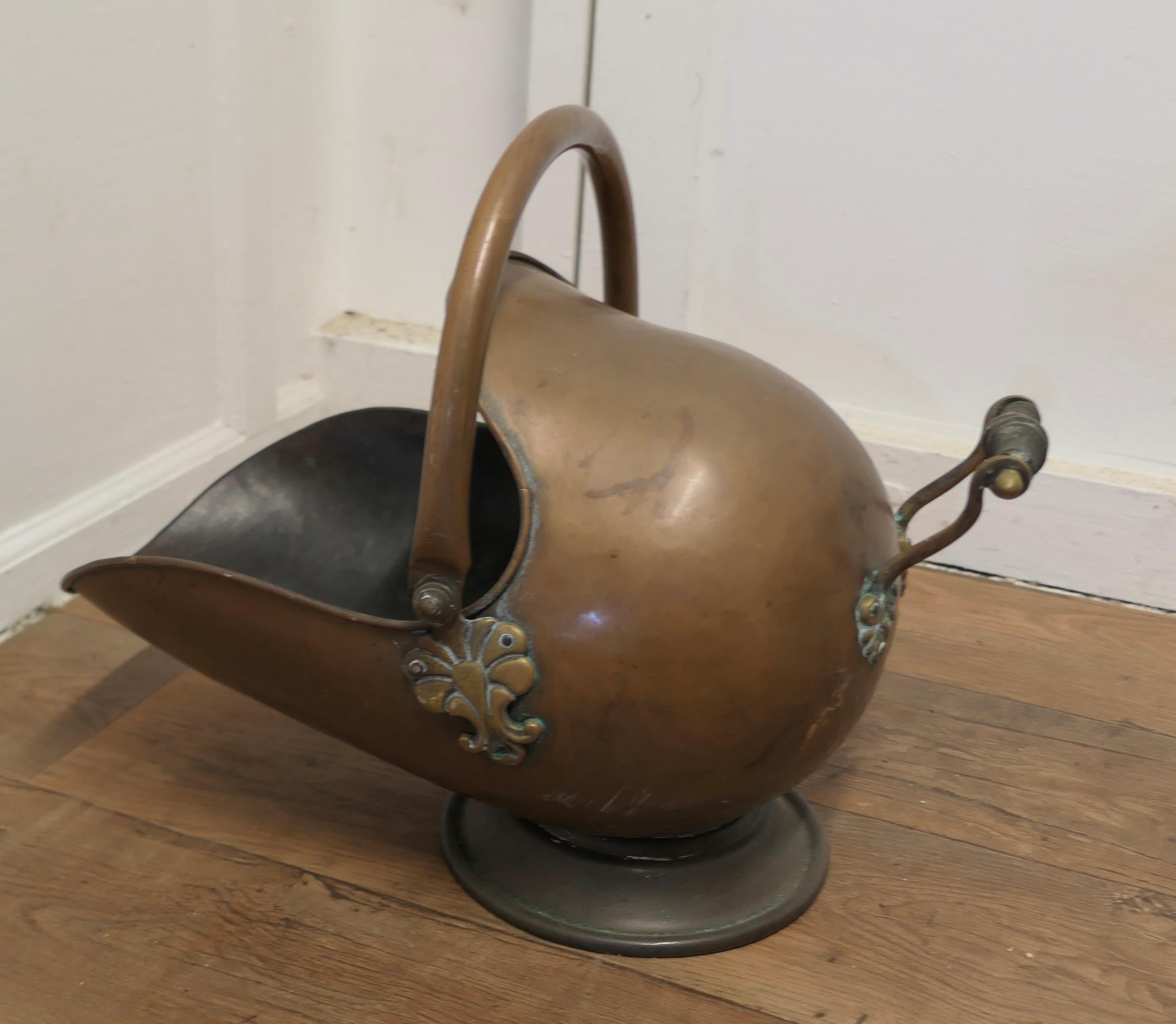 Mid-19th Century Victorian Copper Helmet Coal Scuttle    For Sale