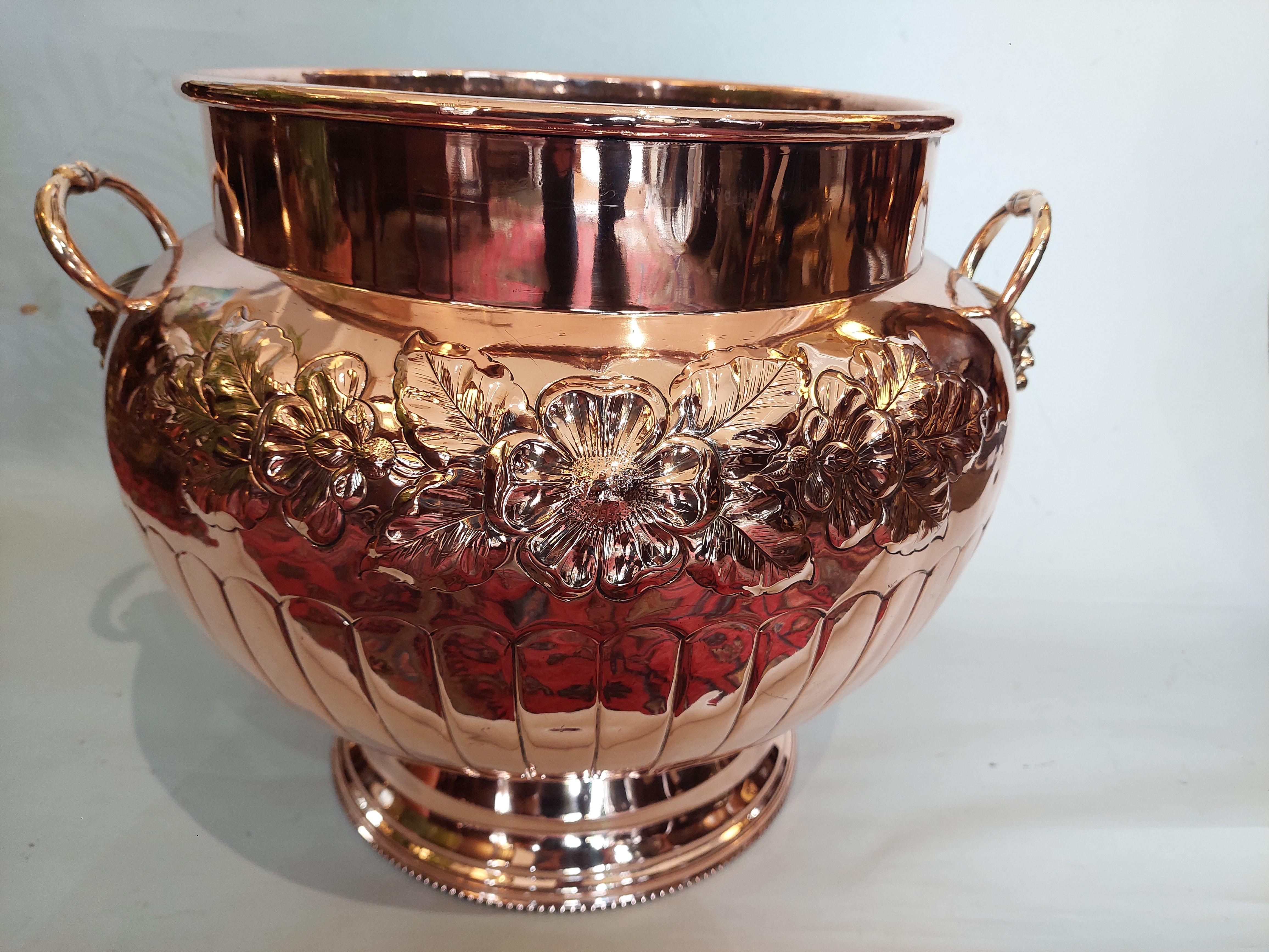 Viktorianischer Kupfer-Pflanzkübel Log Bucket (19. Jahrhundert) im Angebot