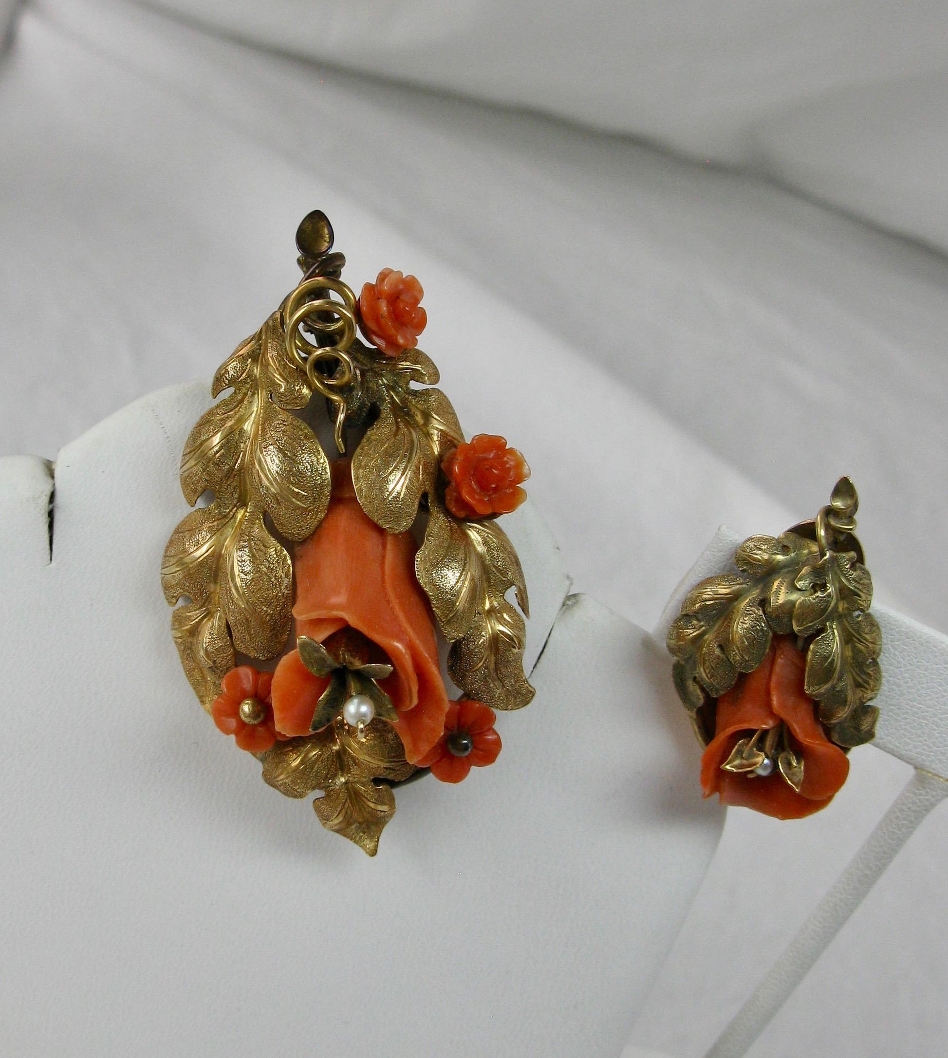 Mixed Cut Victorian Coral Earrings And Brooch Flower Leaf Motif 14 Karat Gold Circa 1870 For Sale