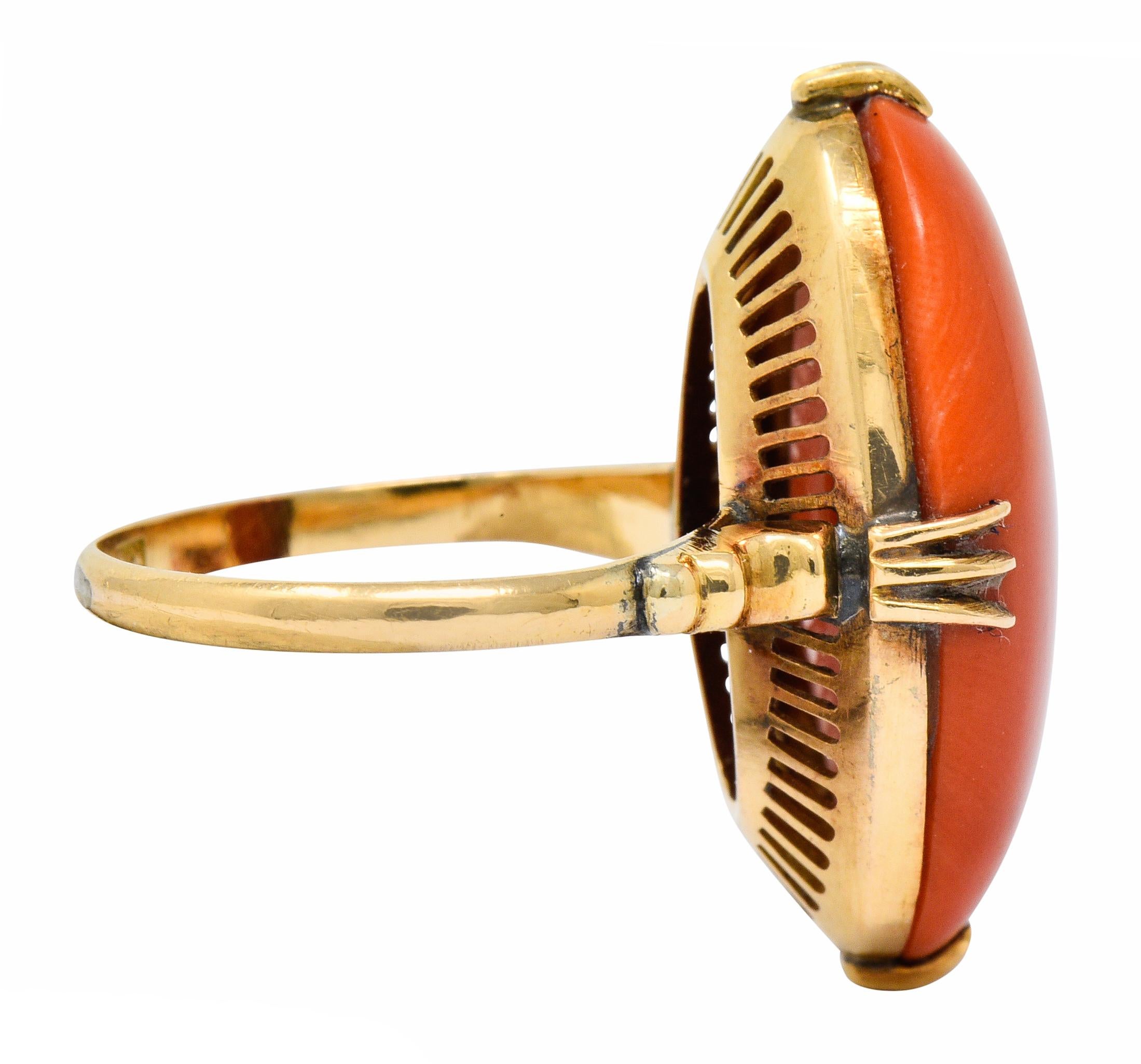 Victorian Coral Cabochon 18 Karat Gold Ring, circa 1900 In Excellent Condition In Philadelphia, PA