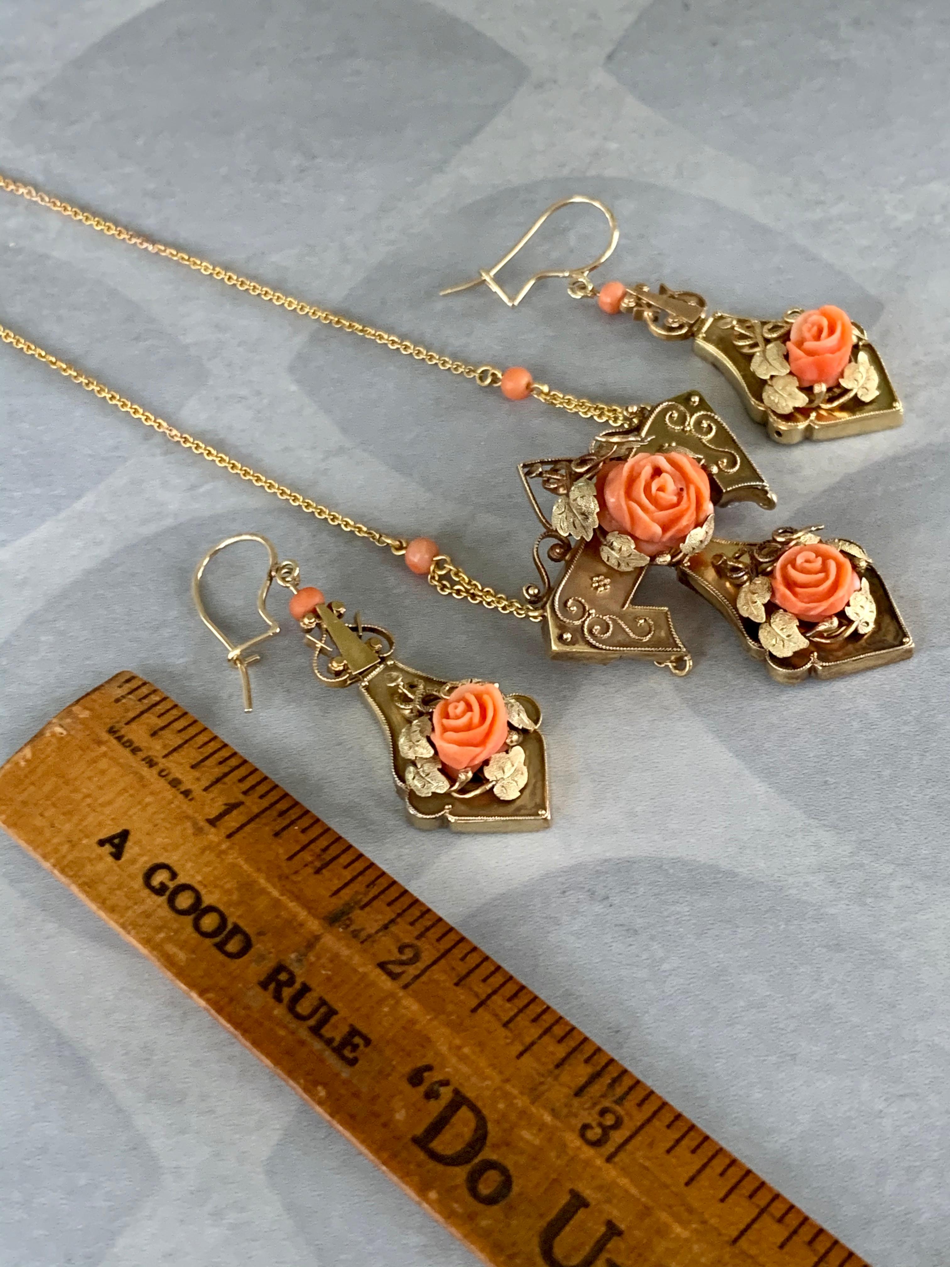 Victorian Coral Carved Roses 14 Karat Yellow Gold Necklace/Pin and Earrings Set For Sale 2