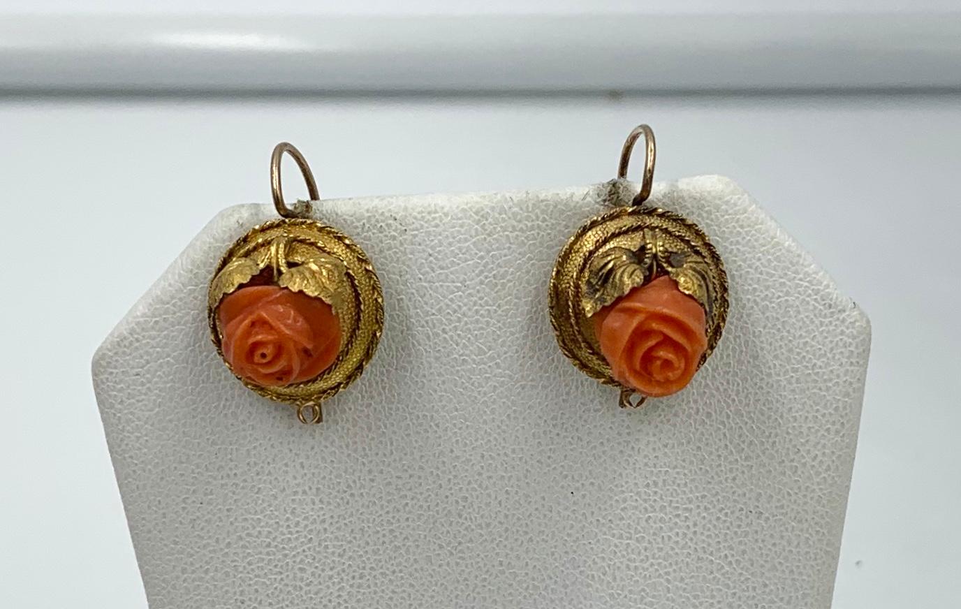 Victorian Coral Rose Earrings Etruscan Revival 14 Karat Gold Flower Leaf Motif In Good Condition For Sale In New York, NY