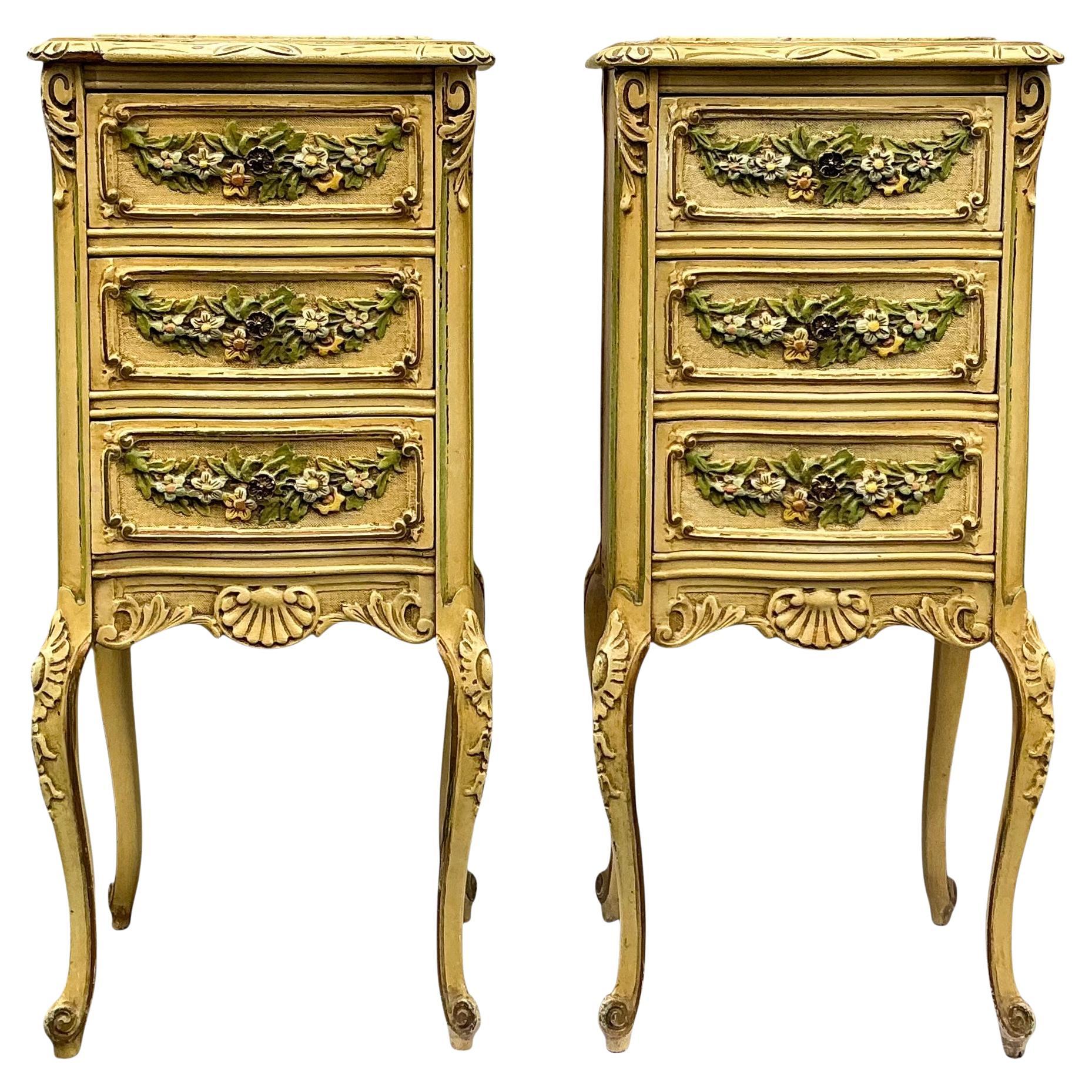 Viktorianischen Landhausstil Truhen Beistelltische W / Floral Barbola Marmorplatten - Pair im Angebot