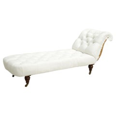 Victorian Country House Buttoned Chaise Longue