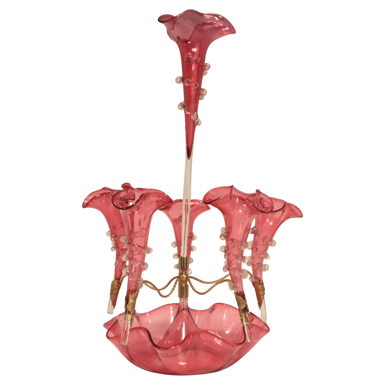 Viktorianische Preiselbeerglas-Epergne