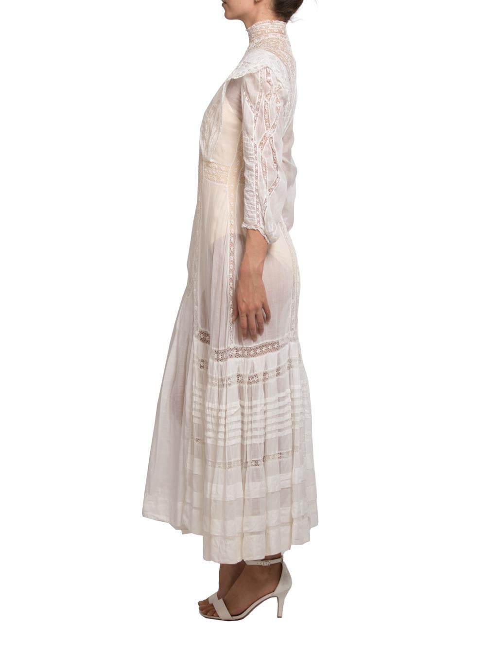 Victorian Cream Organic Cotton Voile & Lace Long Sleeved Dress In Excellent Condition For Sale In New York, NY