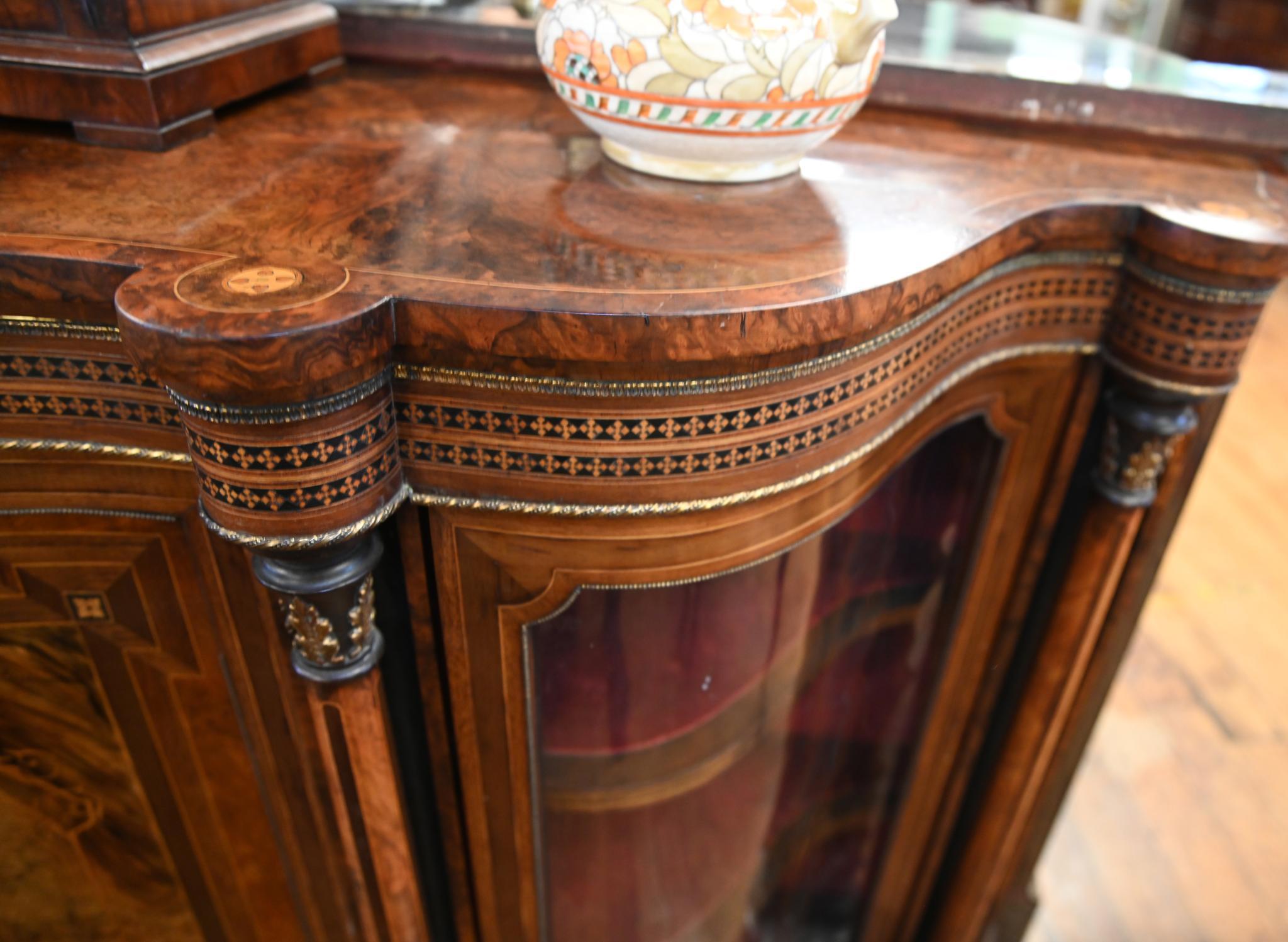 Victorian Credenza Sideboard Walnut Marquetry Inlay 1860 For Sale 5
