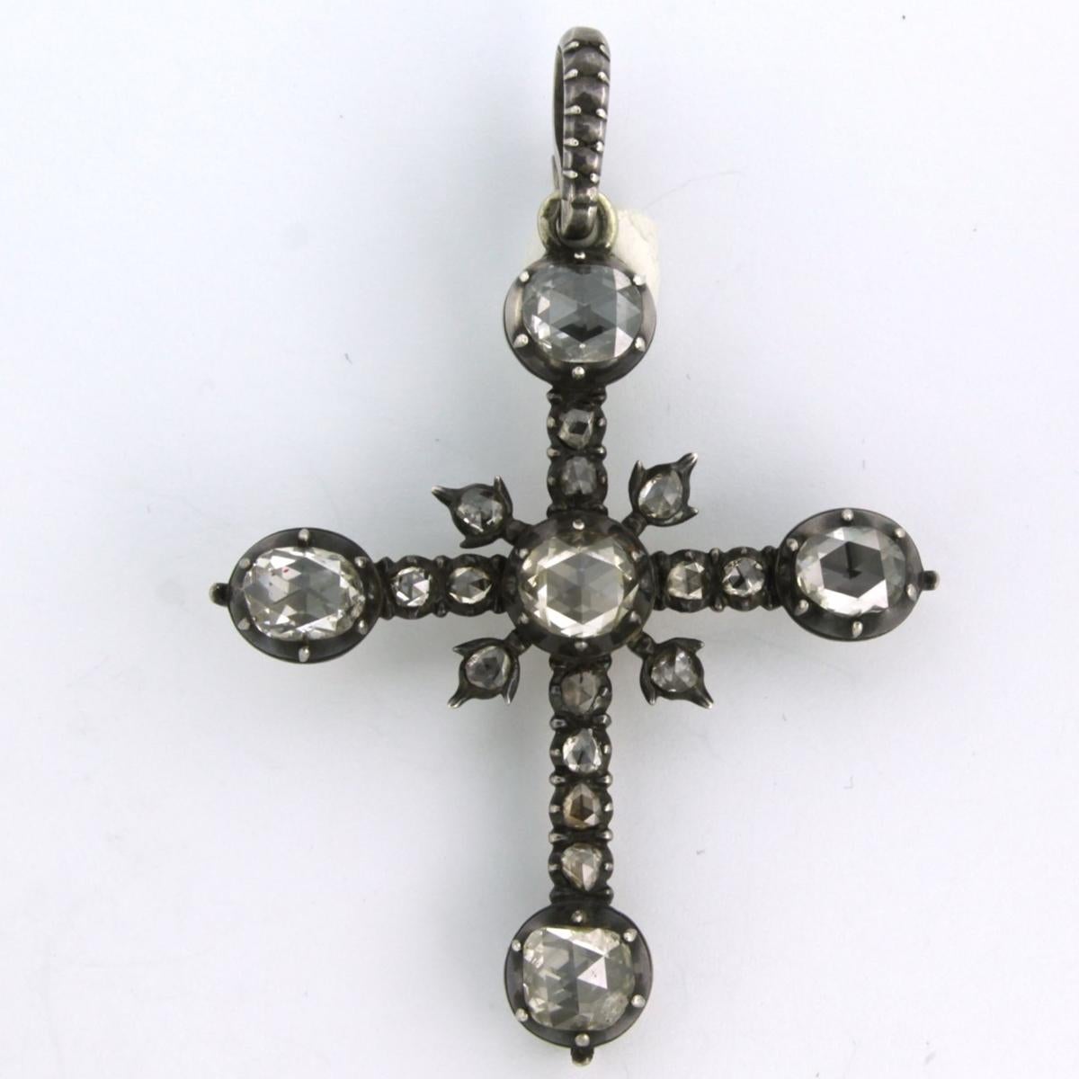 Colgante Cruz Victoriana con diamantes talla rosa hasta 6,00 ct plata en venta 1