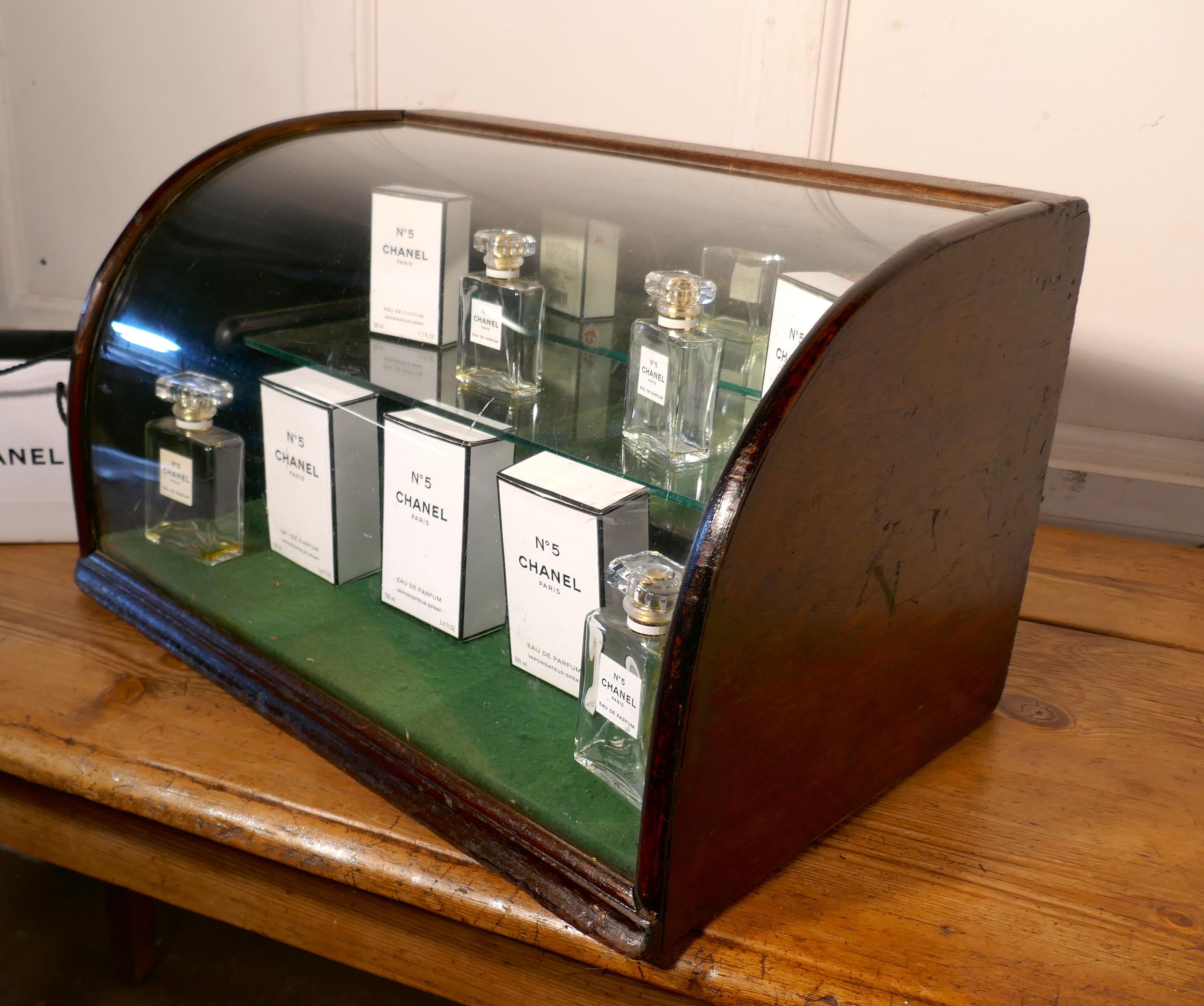 Victorian Curved, Mirrored Shop Display Cabinet 4