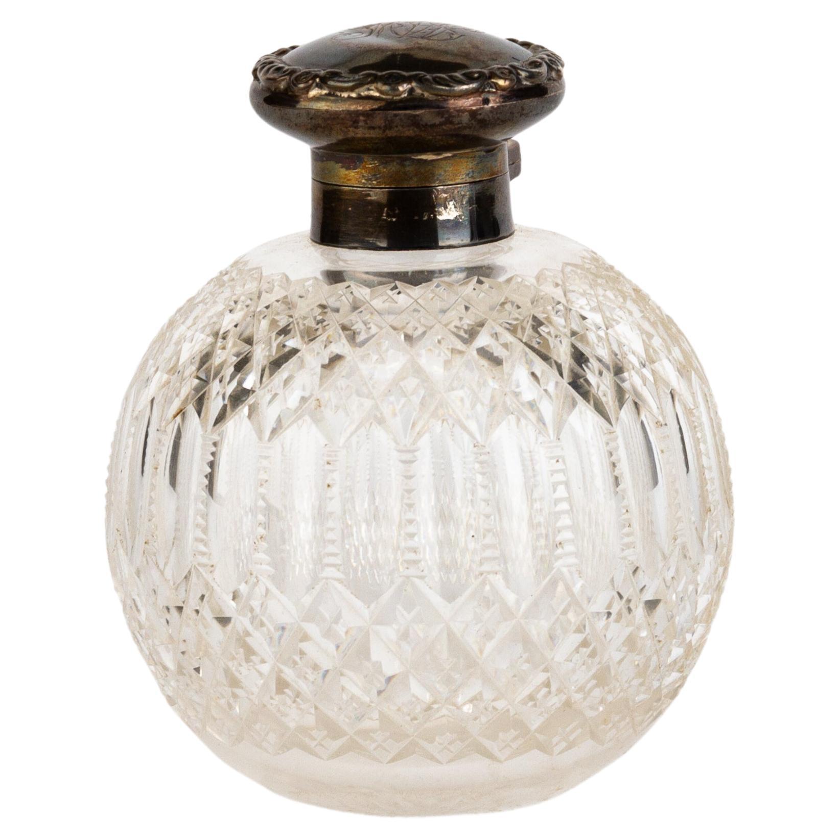 Victorian Cut Crystal Glass Perfume Scent Bottle with Silver Top 19th Century For Sale