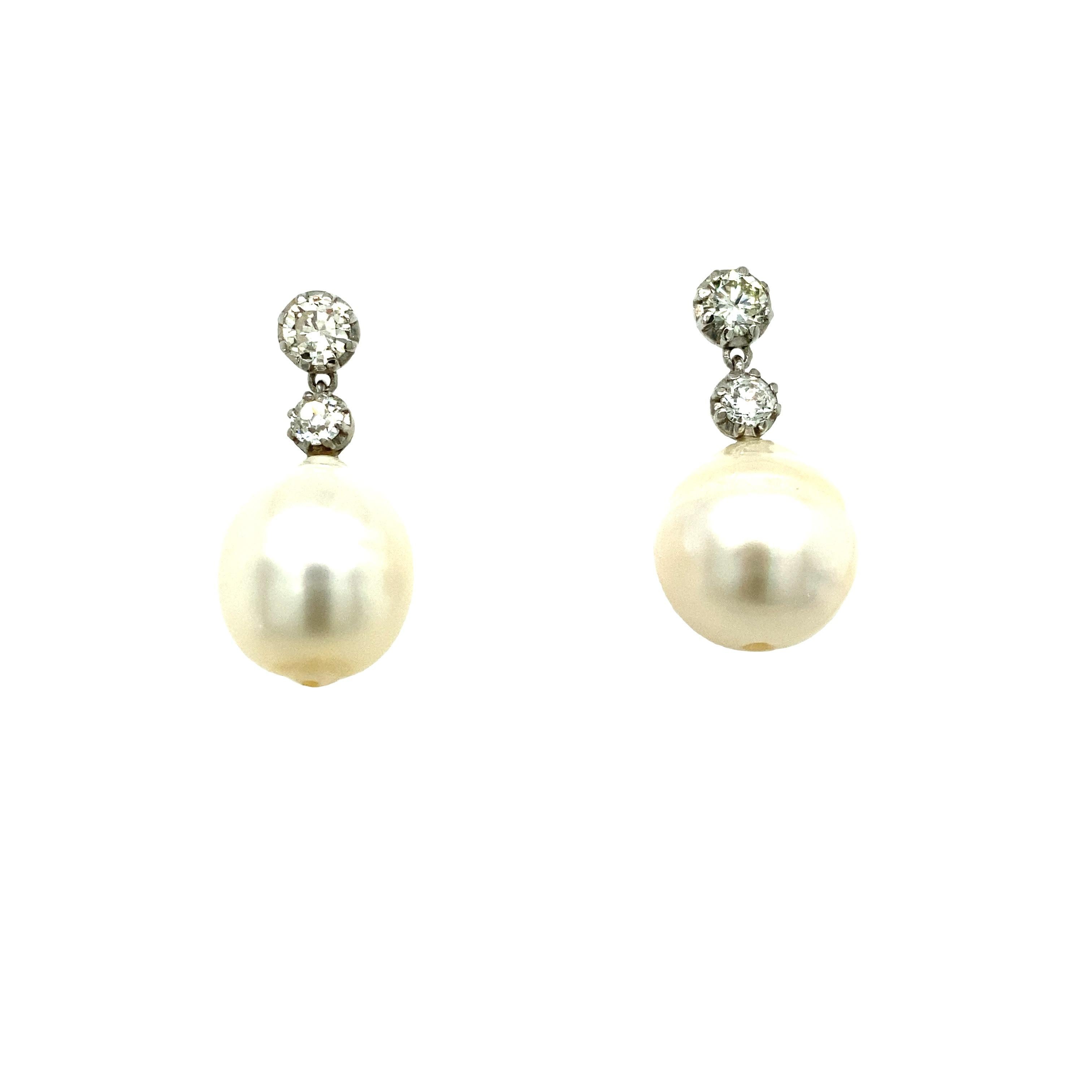 Victorian Cut Diamond Drop Earrings Set with 0.65ct Diamonds & 2 Cultured Pearls In New Condition For Sale In London, GB